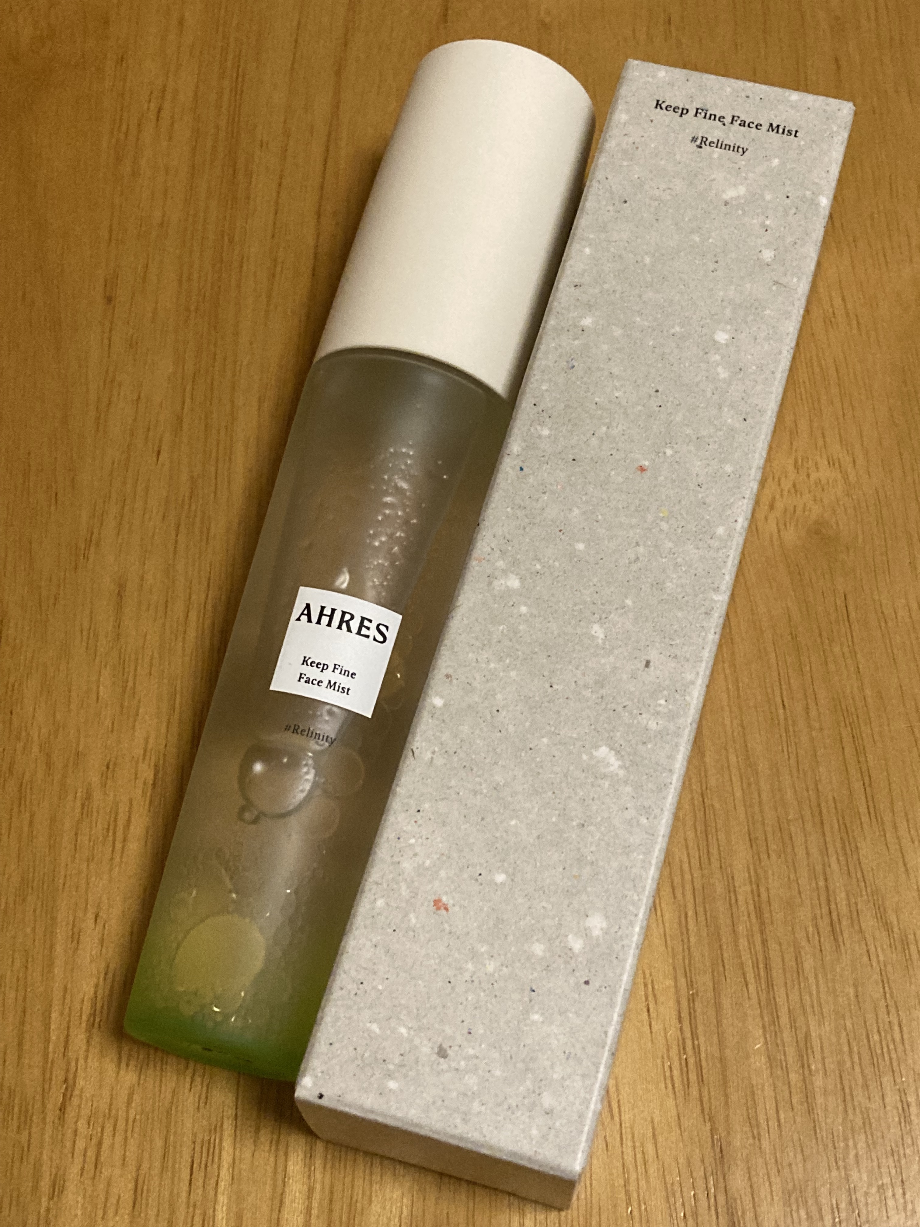 アーレス ハブ ア クール デイ ミストのクチコミ「こちらのブランド、持っている香水はフローラル系でしたが、この商品はアロマやハーバル系の香りでし.....」（1枚目）