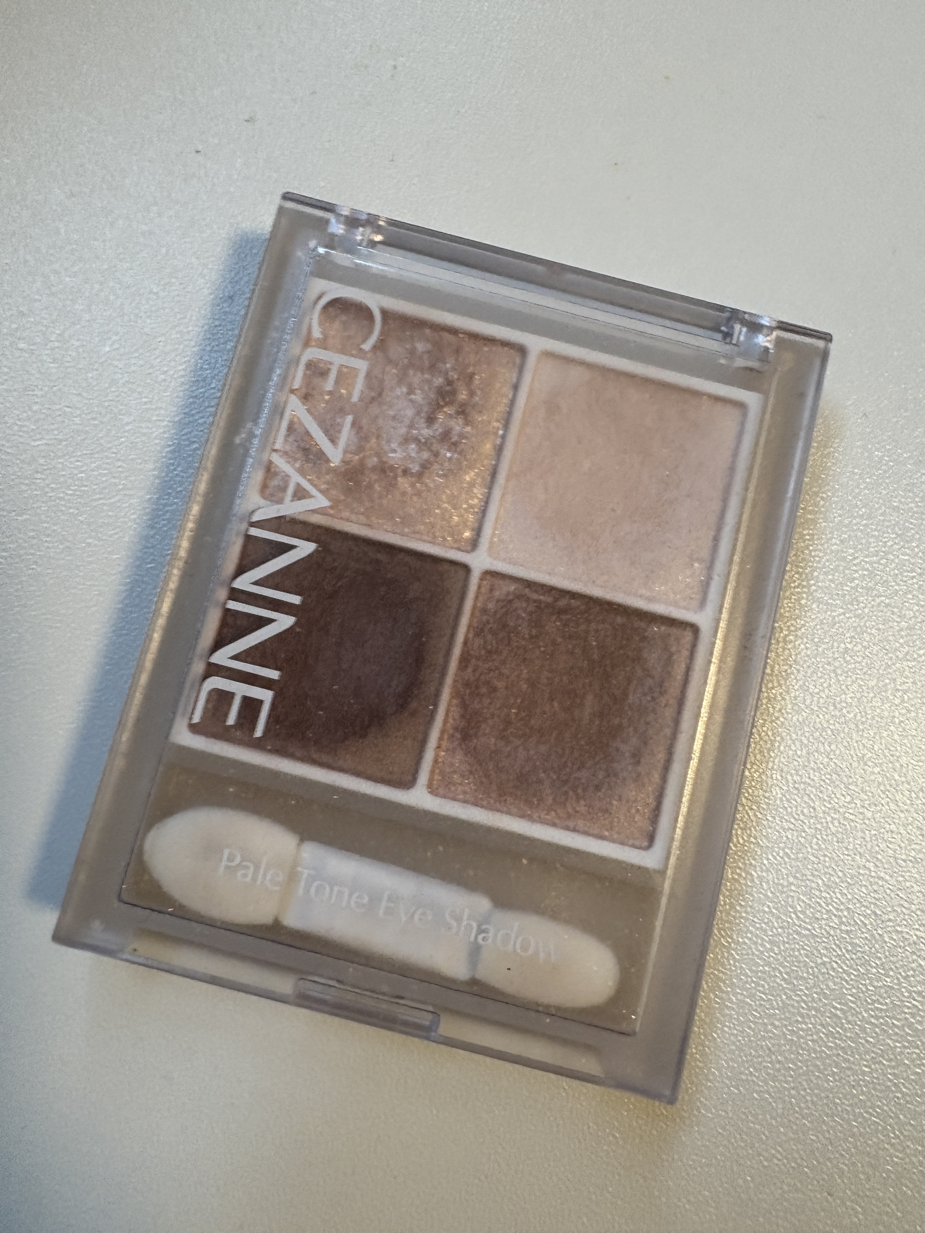 ペールトーンアイシャドウ/CEZANNE/アイシャドウを使ったクチコミ（1枚目）