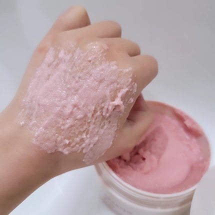 キューミースウィートボムタラソスクラブ ピオニーブーケの香り/AGARISM/ボディスクラブを使ったクチコミ(4枚目)