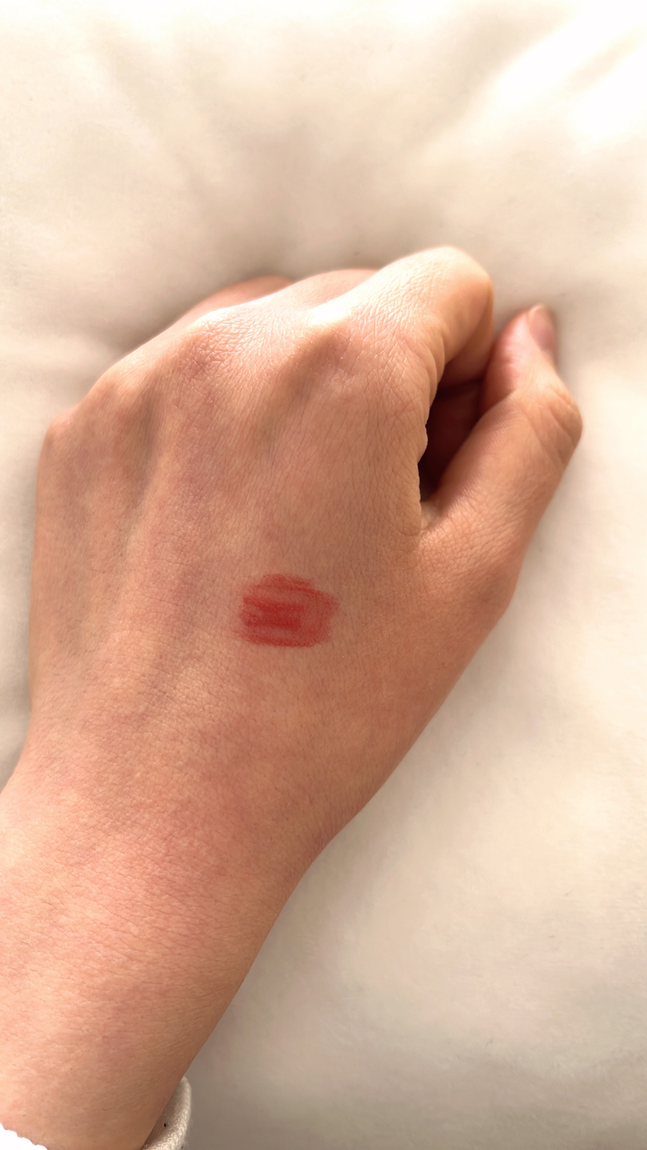 デュイフルウォーターティント 06 チュリアン/rom&nd/リップティントを使ったクチコミ（2枚目）