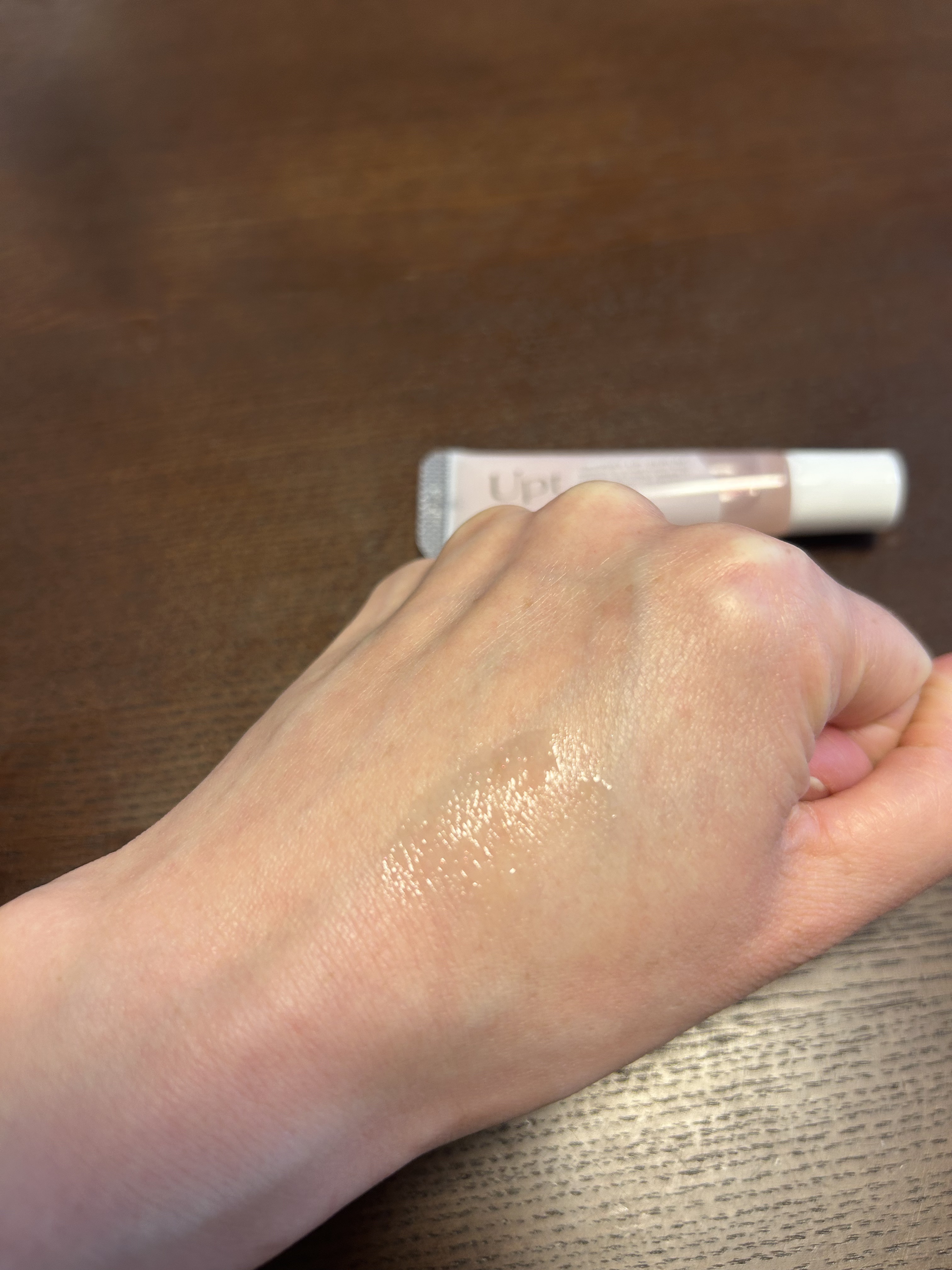 Upt GLOSSY LIP SERUM /Upt/リップケアを使ったクチコミ（3枚目）