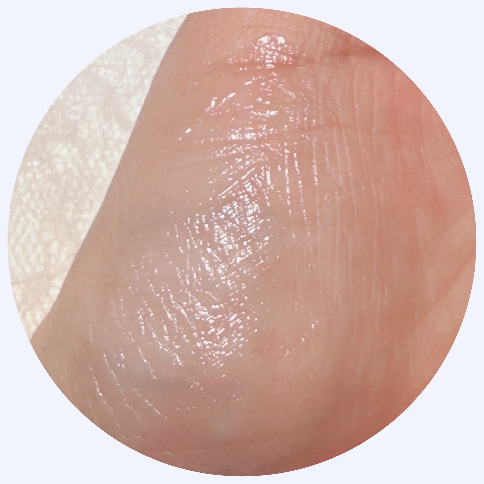 KM リッププランピンググロス/Kyumme/リップグロスを使ったクチコミ（3枚目）