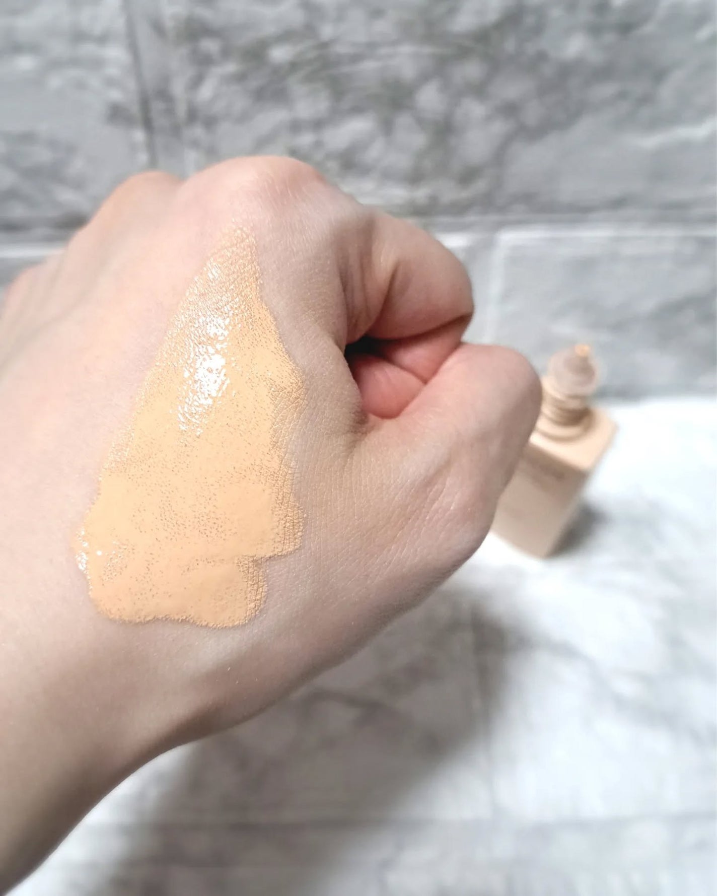 ラスティング セラム リキッド/ESPRIQUE/リキッドファンデーションを使ったクチコミ(4枚目)