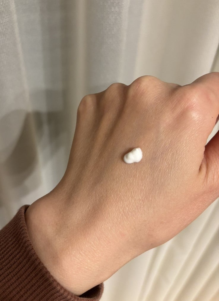 ヒアルーシカ ウォーターフィット サンセラム/SKIN1004/日焼け止めローションを使ったクチコミ(3枚目)