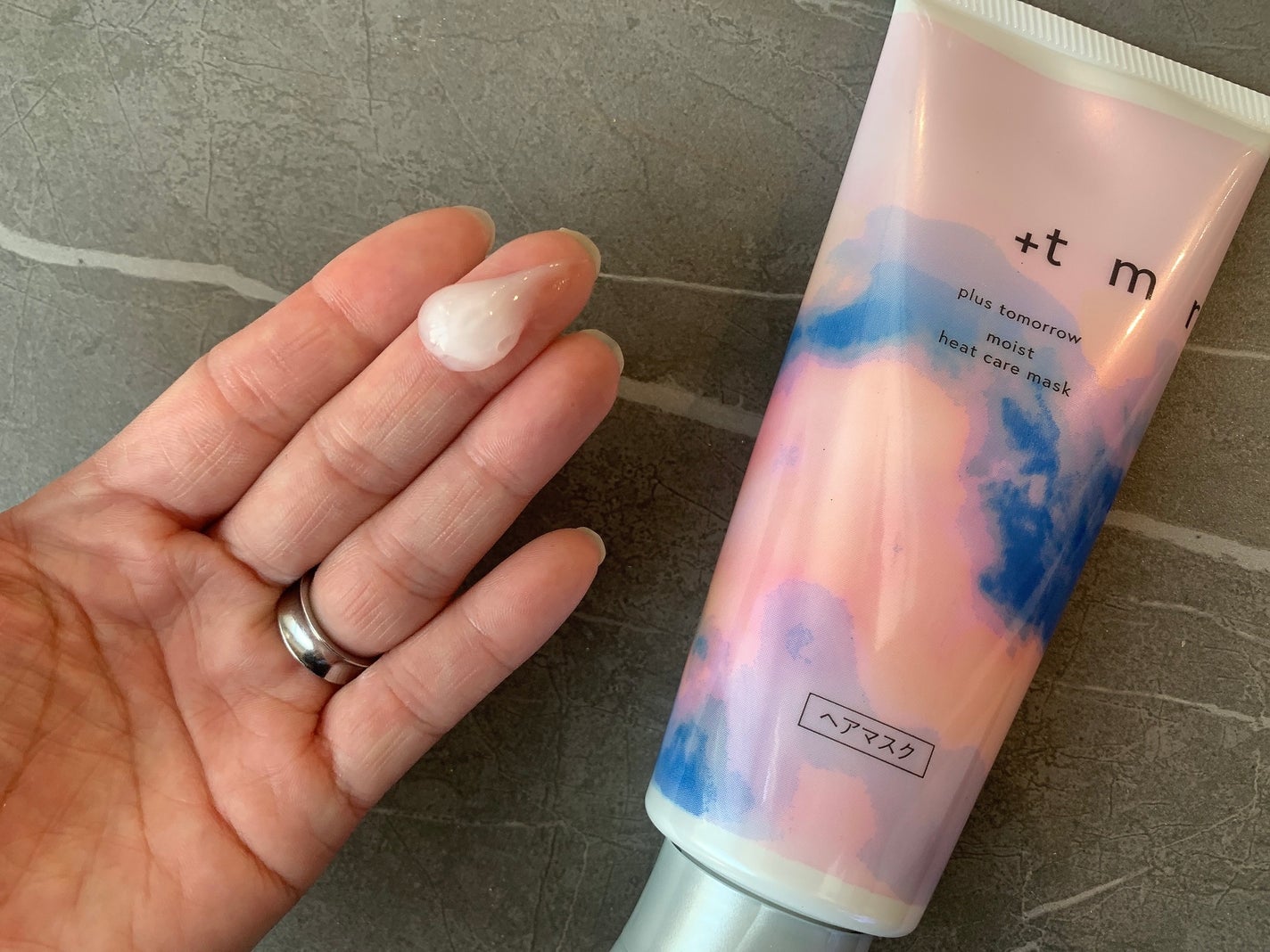 プラストゥモロー モイスト ヒートケアマスク/+tmr/ヘアマスク・ヘアパックを使ったクチコミ(2枚目)