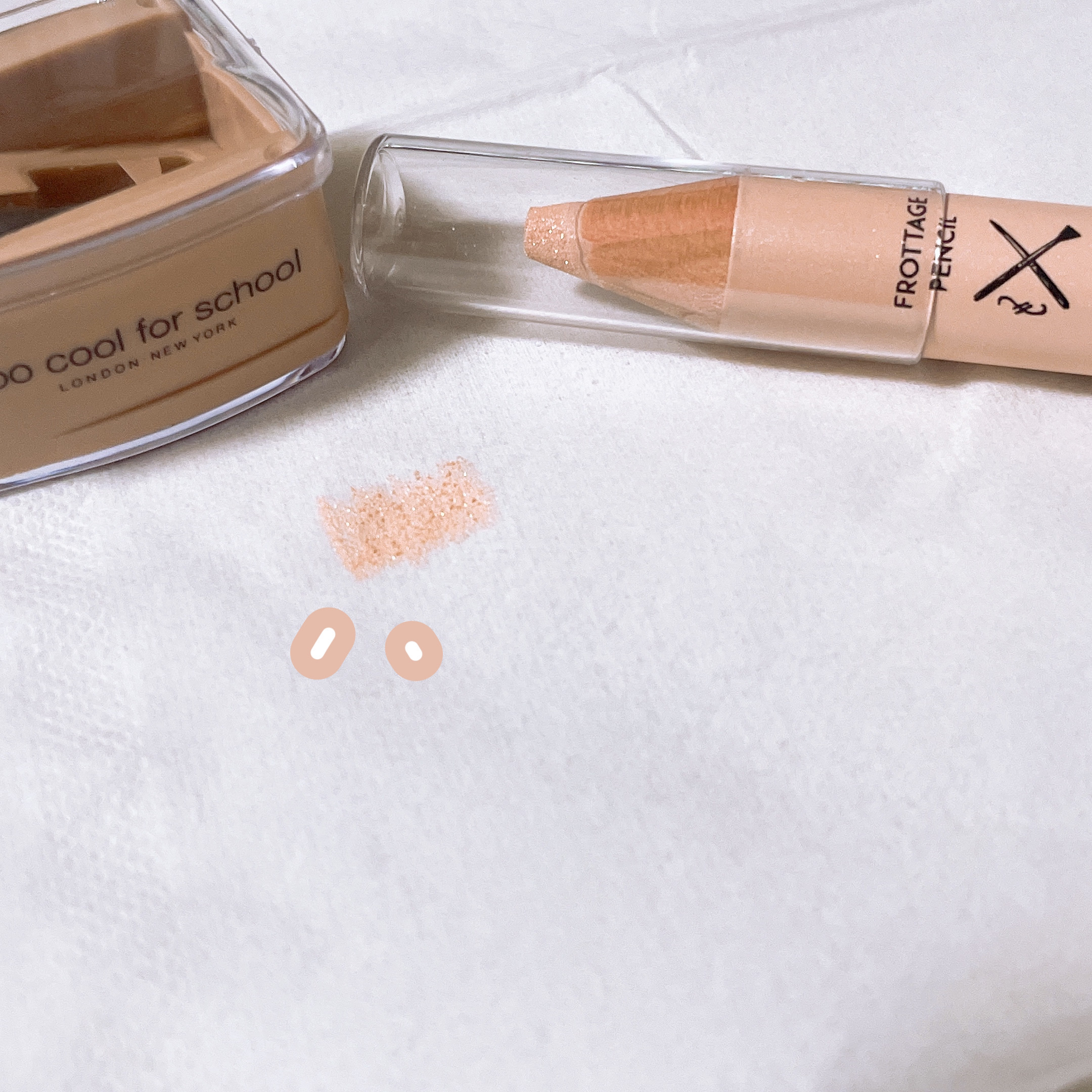 アートクラス フロッタージュペンシル/too cool for school/スティックアイシャドウを使ったクチコミ（2枚目）