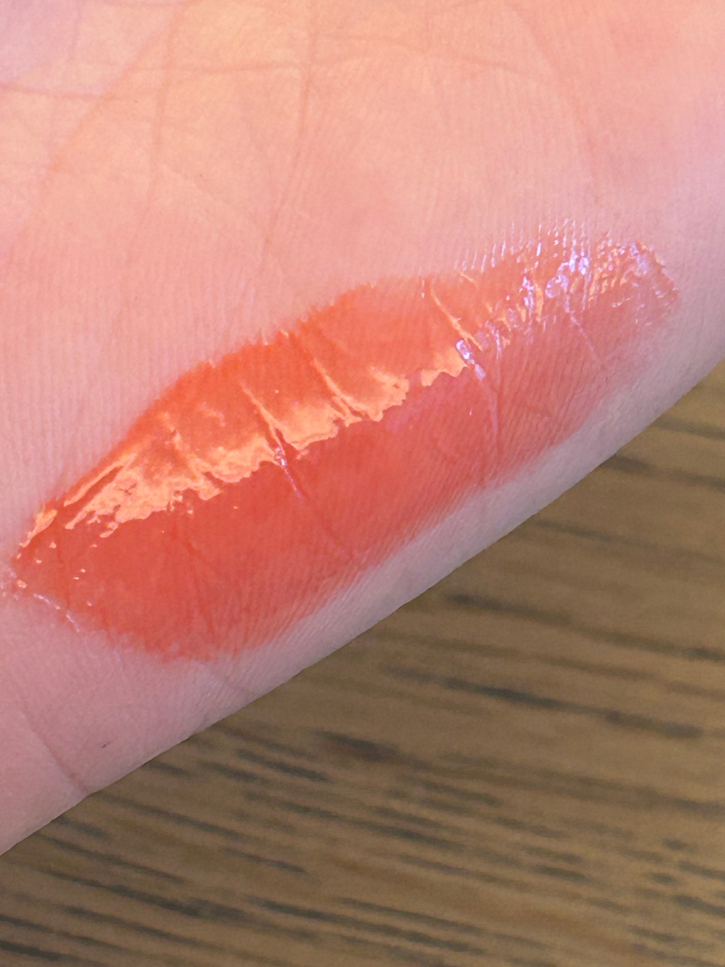 フィー 3Dボリューミンググロス/fwee/リップグロスを使ったクチコミ(2枚目)