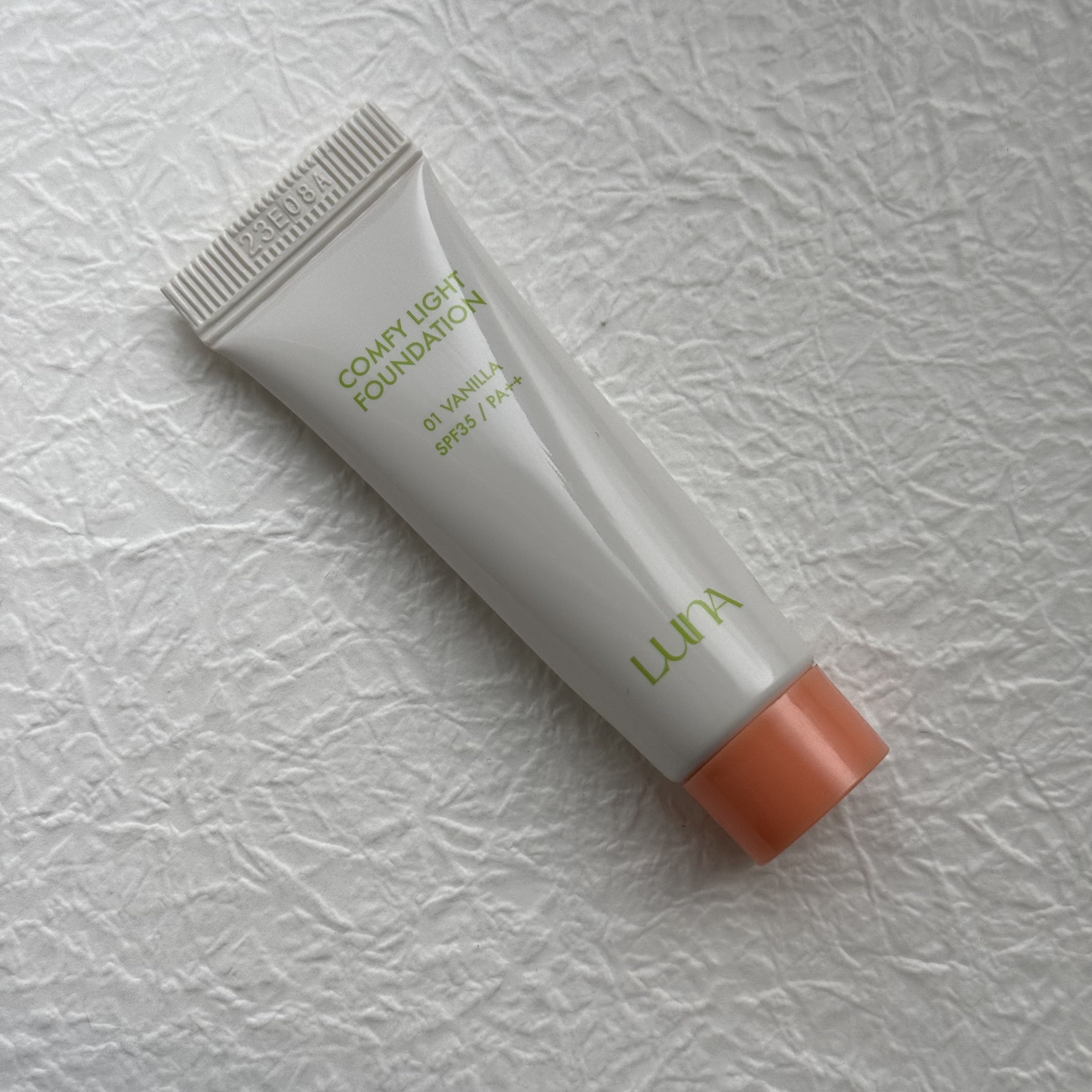 コンフィーライトファンデーション/LUNA/リキッドファンデーションを使ったクチコミ（1枚目）