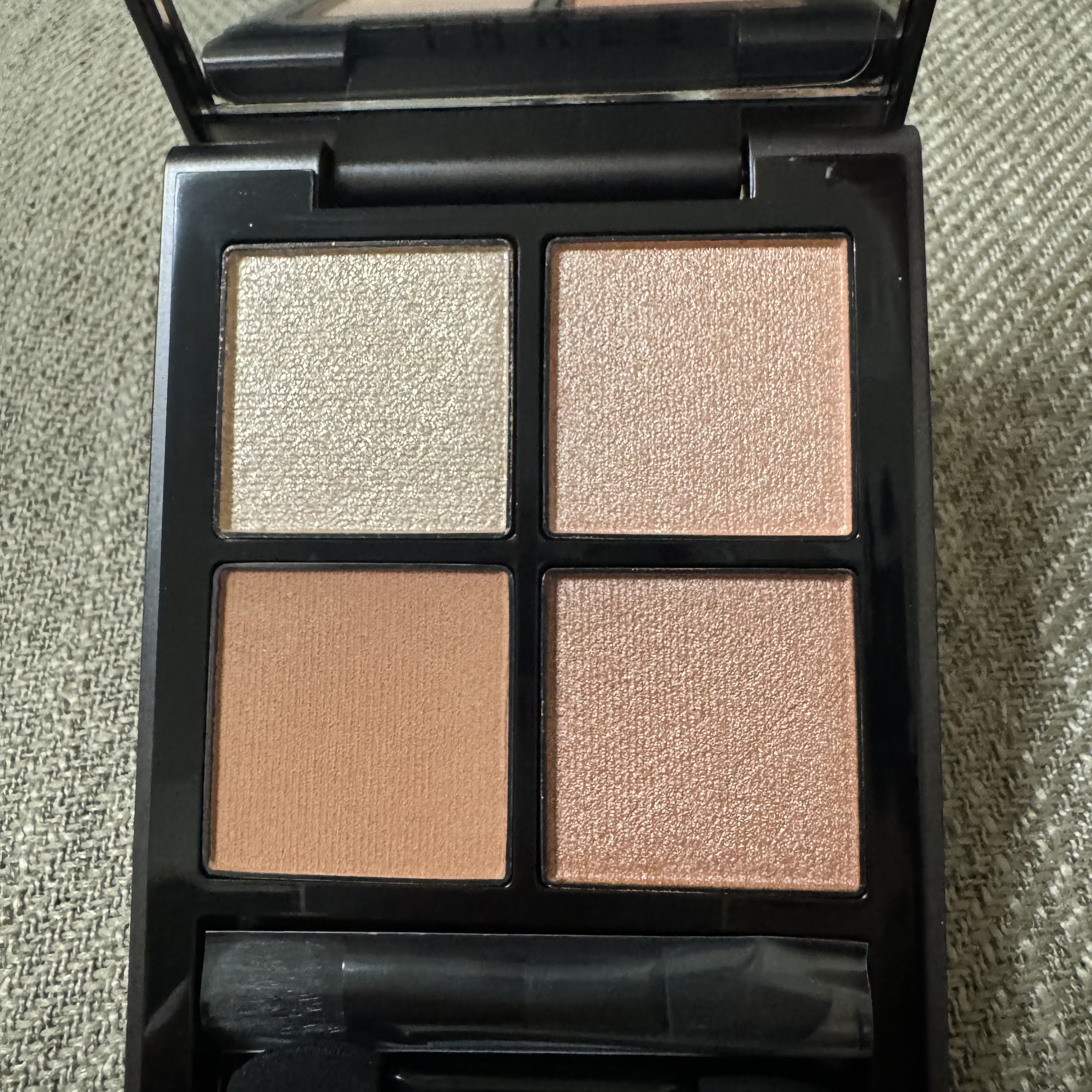 THREE スターゲージング アイシャドウクアッド X04 REFLECTIVE REALM【限定】/THREE/アイシャドウパレットを使ったクチコミ（2枚目）