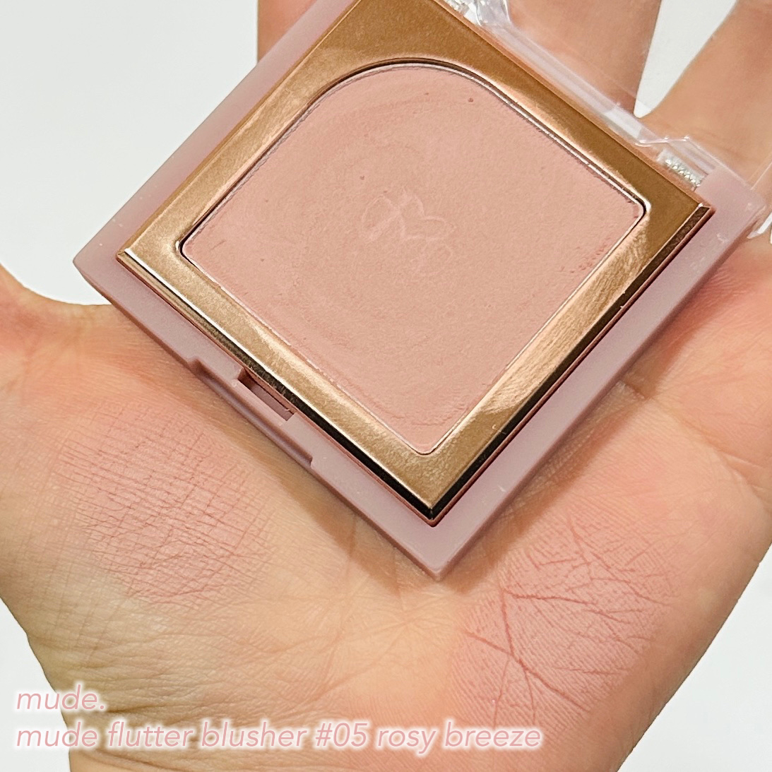 フラッターブラッシャー/mude/パウダーチークを使ったクチコミ（2枚目）