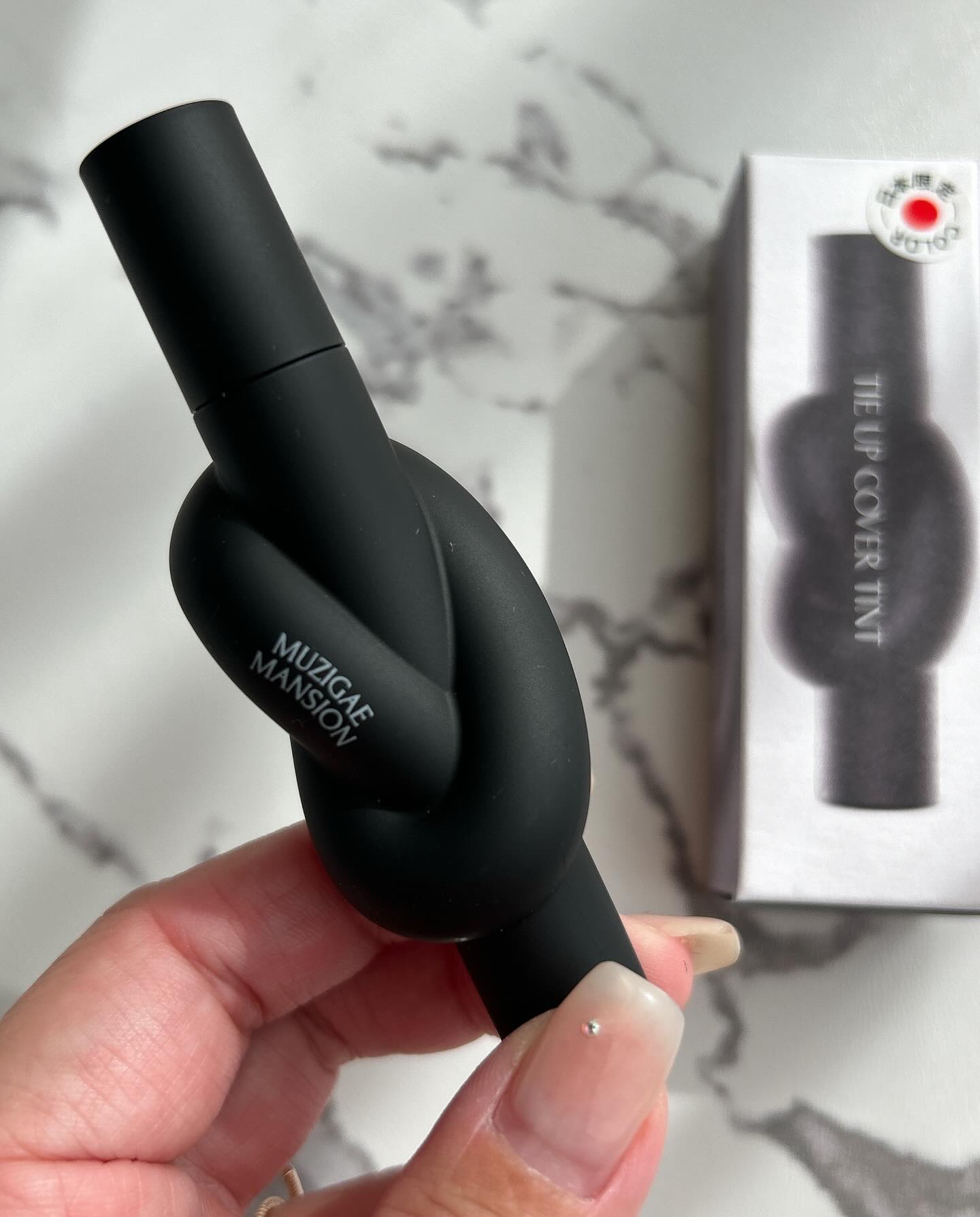 タイアップカバーティント/MUZIGAE MANSION/リップティントを使ったクチコミ（2枚目）