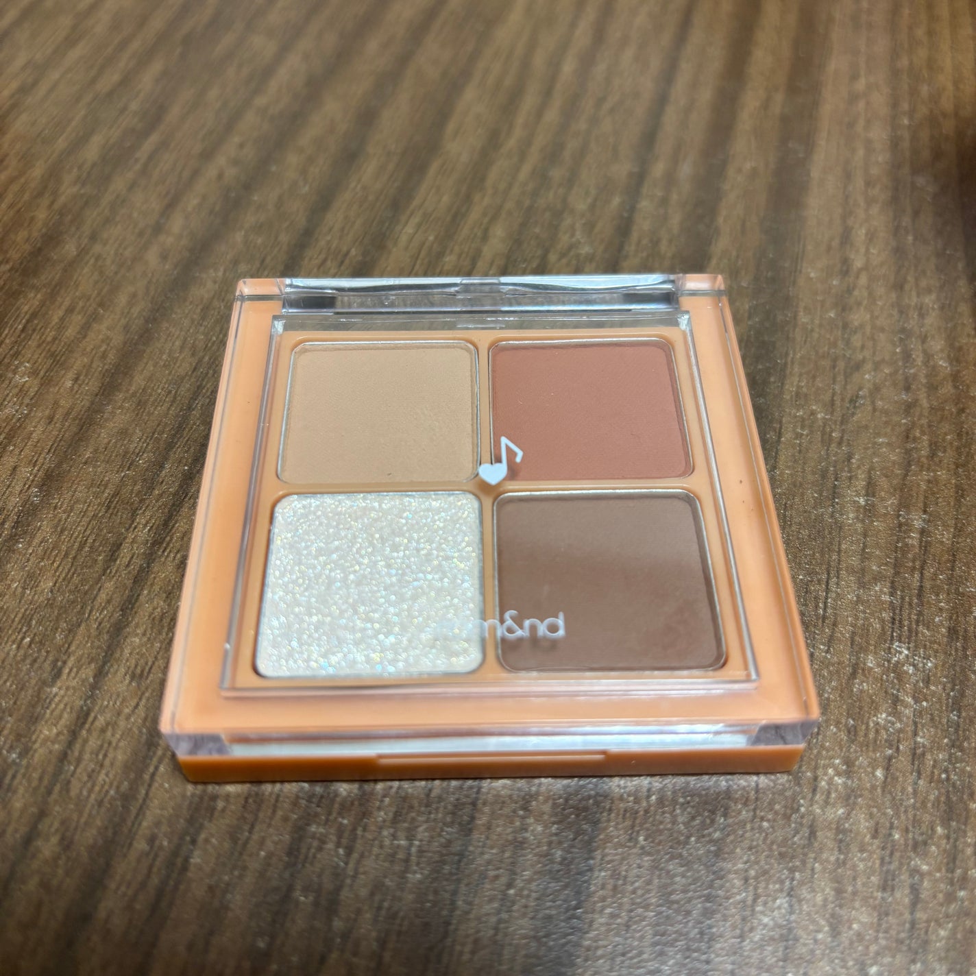 ベターザンアイズ ミュージックシリーズ/rom&nd/アイシャドウパレットを使ったクチコミ(2枚目)