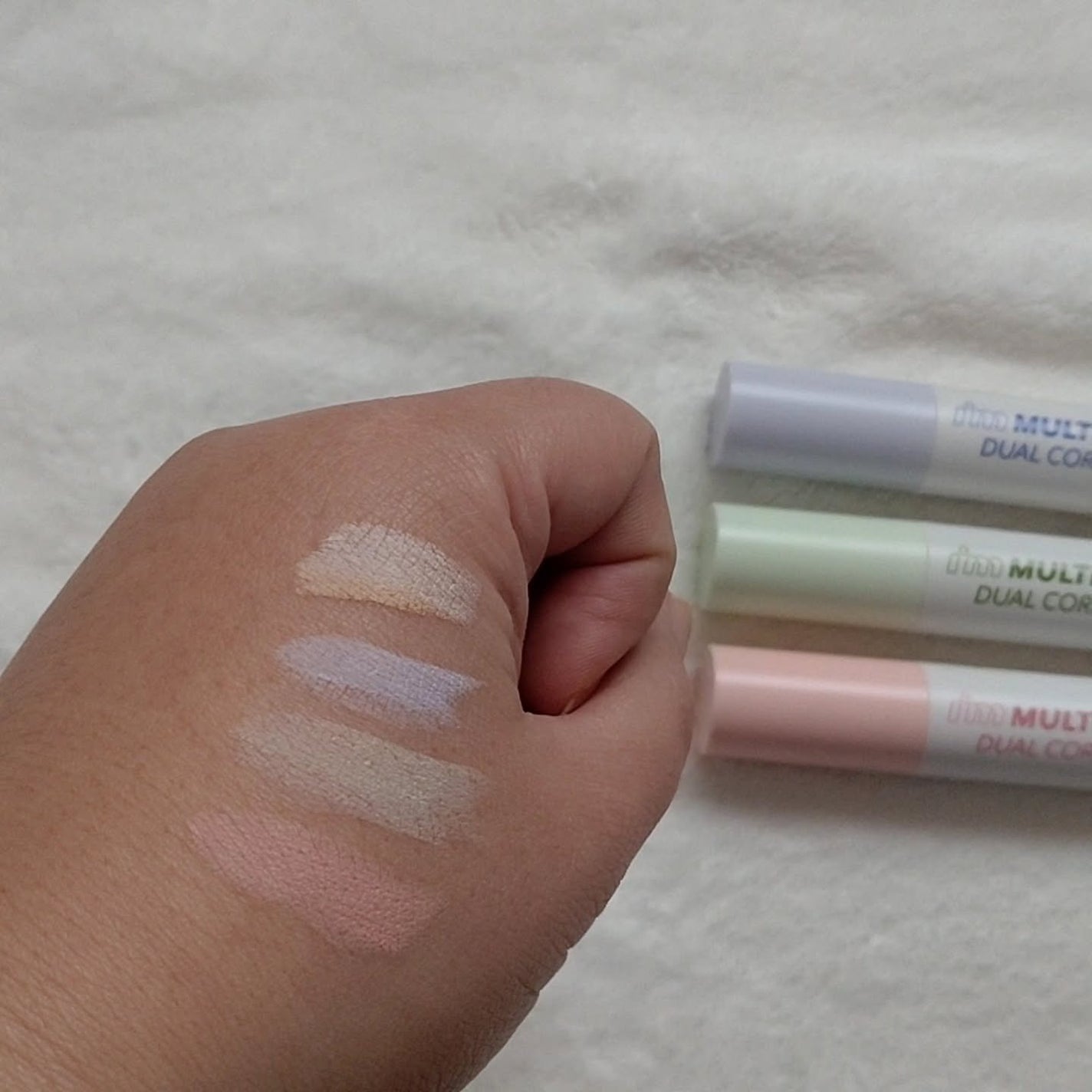 アイムマルチスティックデュアルコレクター/i’m meme/スティックコンシーラーを使ったクチコミ(7枚目)