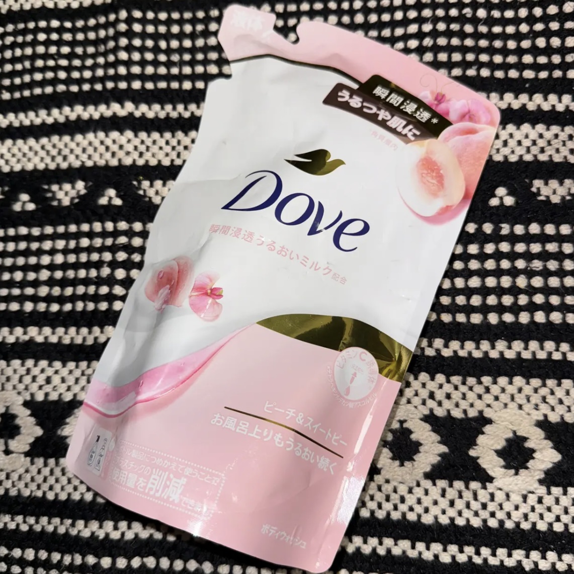 ボディウォッシュ ピーチ＆スイートピー/ダヴ/ボディソープを使ったクチコミ（1枚目）