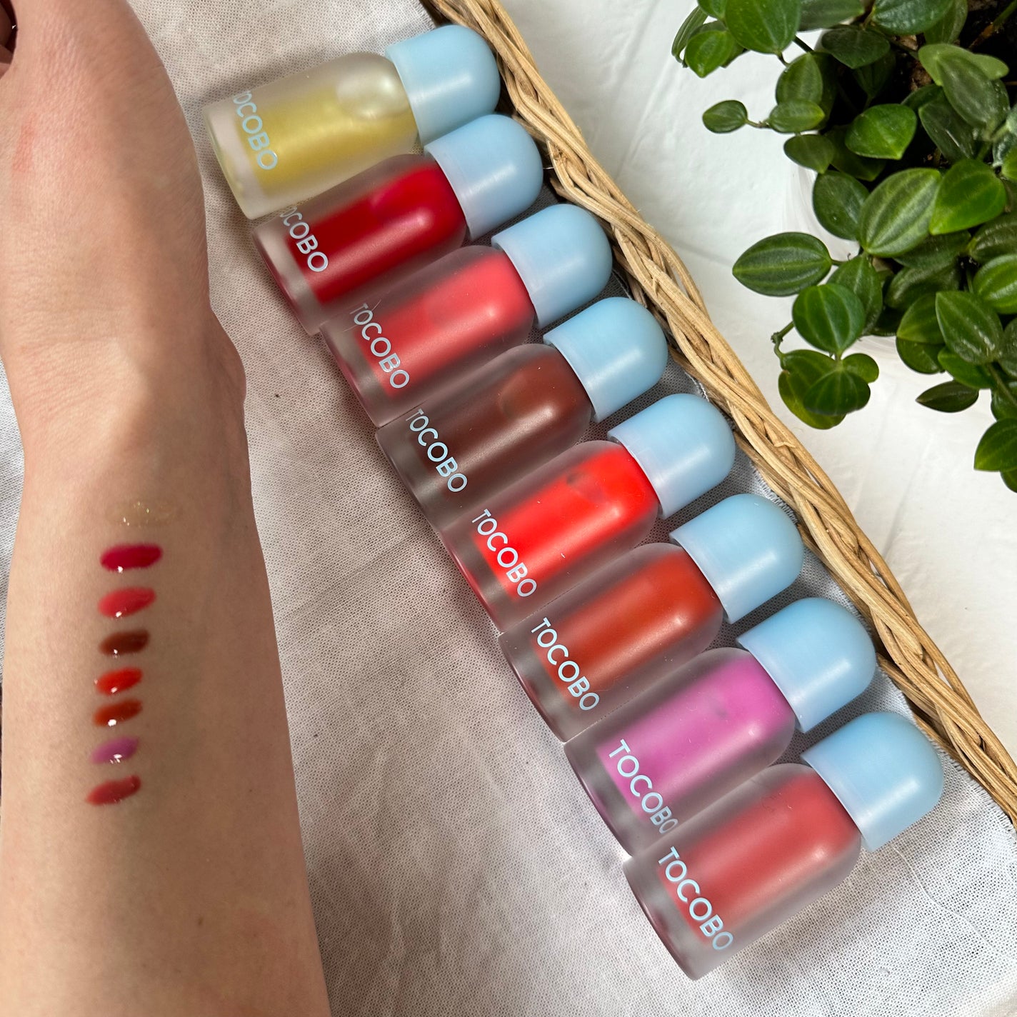 ジューシーベリープランピングリップオイル/TOCOBO/リップグロスを使ったクチコミ(2枚目)