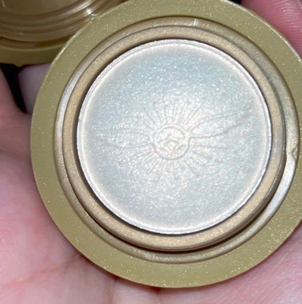 Golden Snitch Highlighter/SHEGLAM/パウダーハイライトを使ったクチコミ(8枚目)