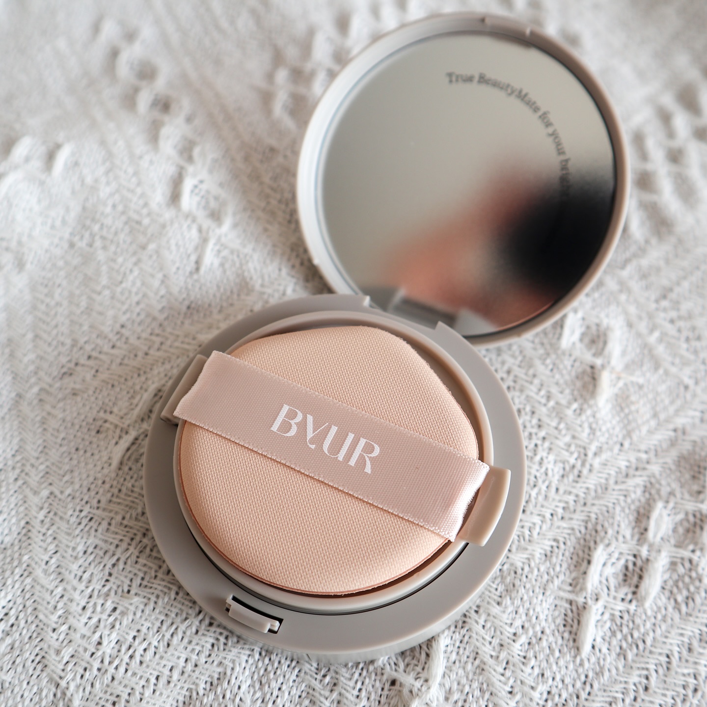 セラムフィット シルキーヌードクッション/ByUR/クッションファンデーションを使ったクチコミ（3枚目）