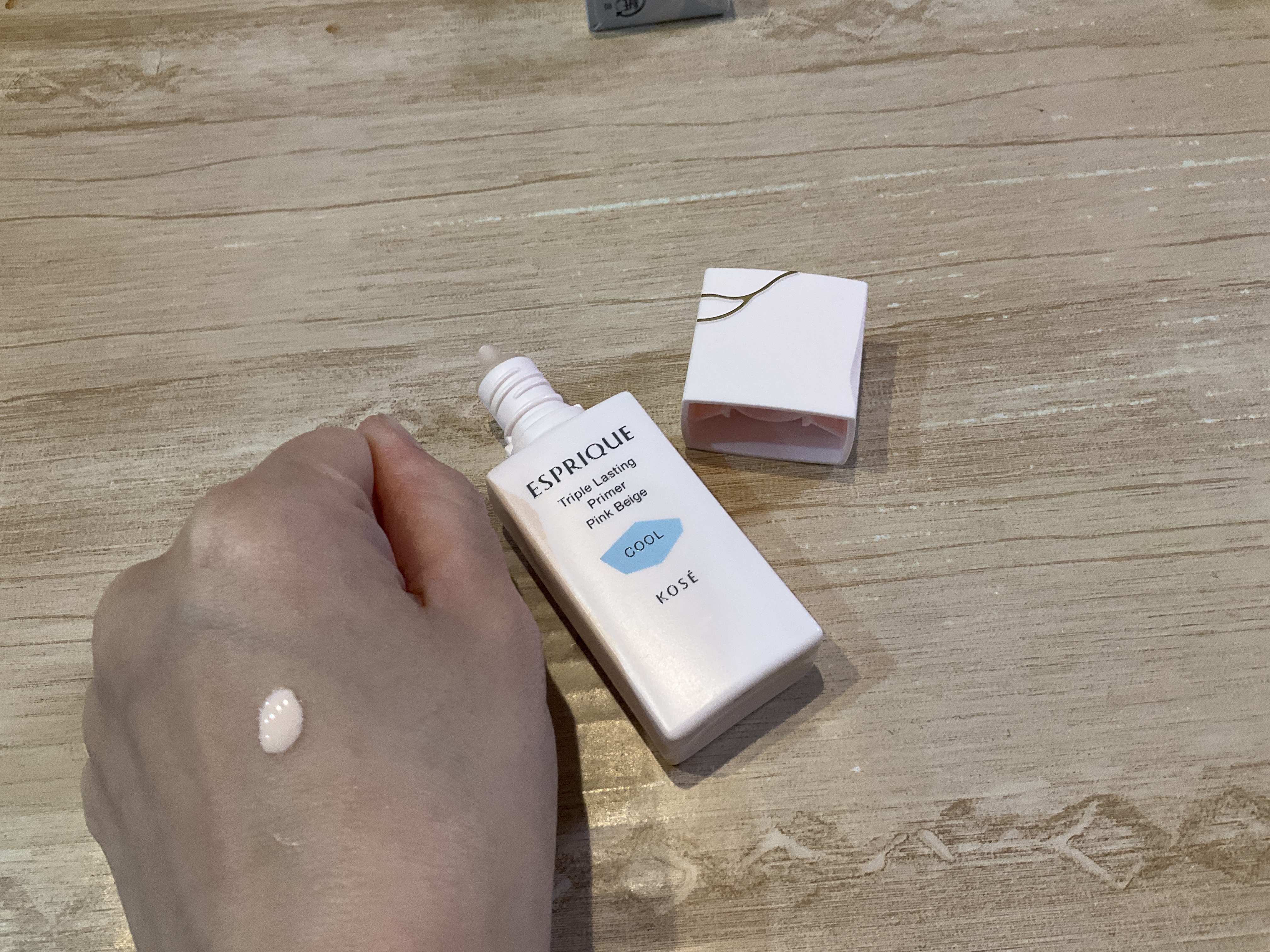 ラスティング セラム リキッド/ESPRIQUE/リキッドファンデーションを使ったクチコミ（1枚目）