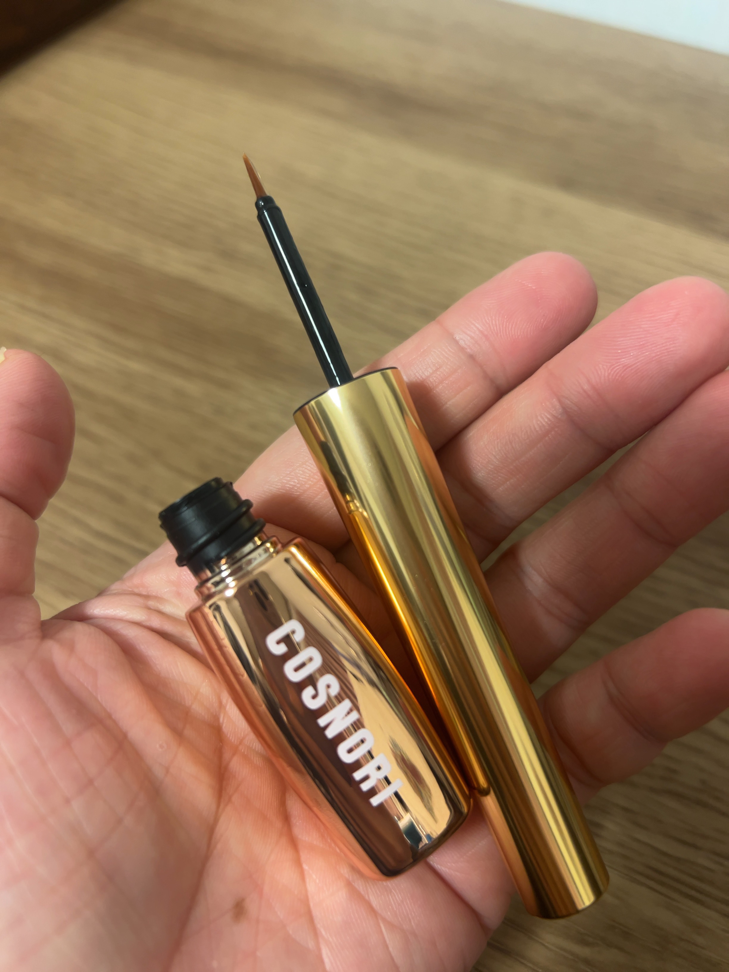 アイラッシュセラム100EX/COSNORI/まつげ美容液を使ったクチコミ（2枚目）