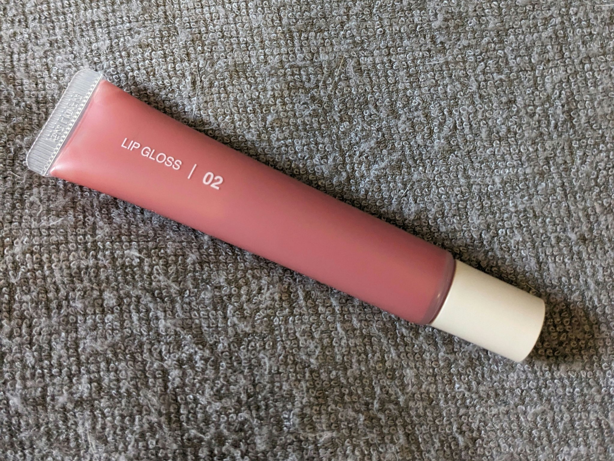 リップエッセンスカラー ピンクベージュ/無印良品/リップグロスを使ったクチコミ（1枚目）