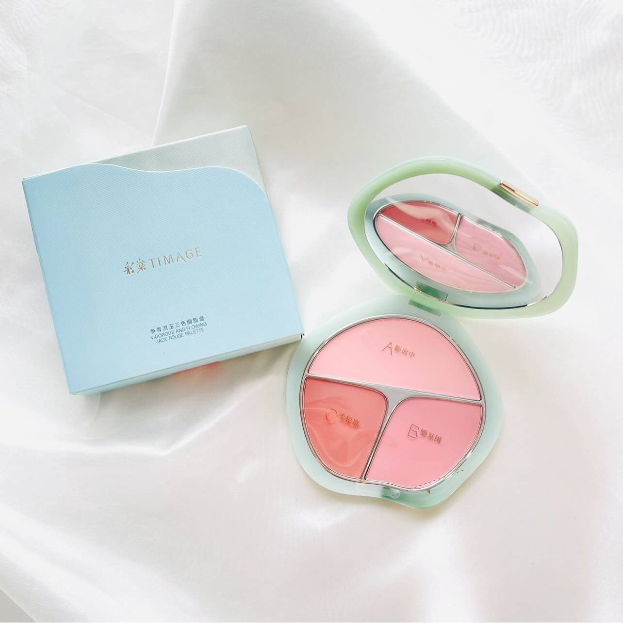 TIMAGE  3色チークパレット/TIMAGE/パウダーチークを使ったクチコミ（1枚目）
