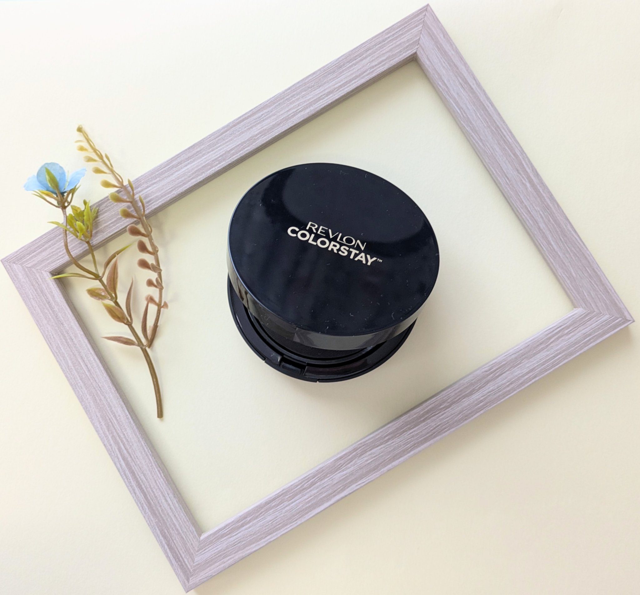 レブロン カラーステイ ロングウェア UV クッション ファンデーション/REVLON/クッションファンデーションを使ったクチコミ（1枚目）