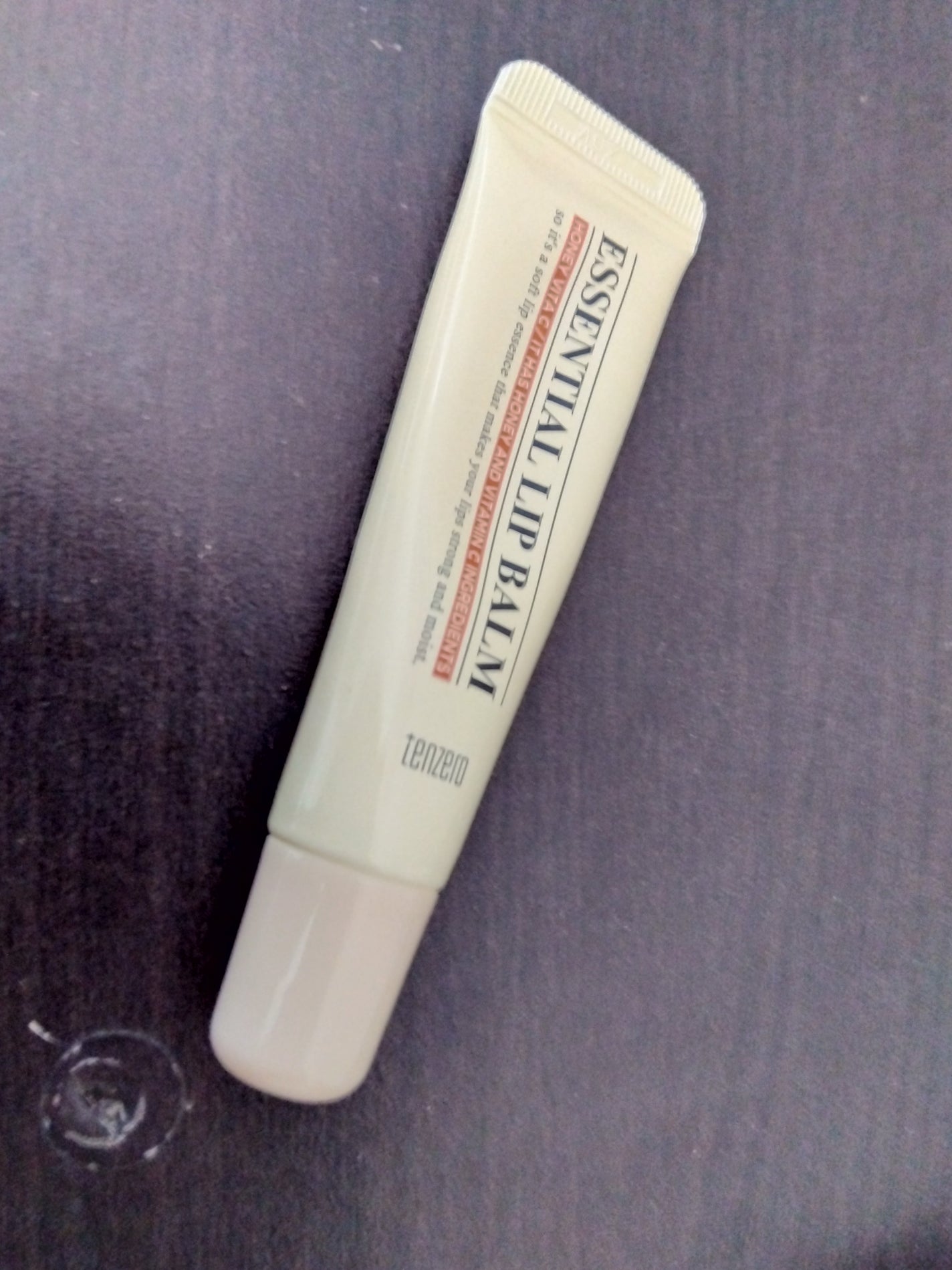 エッセンシャルリップバームハニービタミンC/tenzero/リップバームを使ったクチコミ(1枚目)