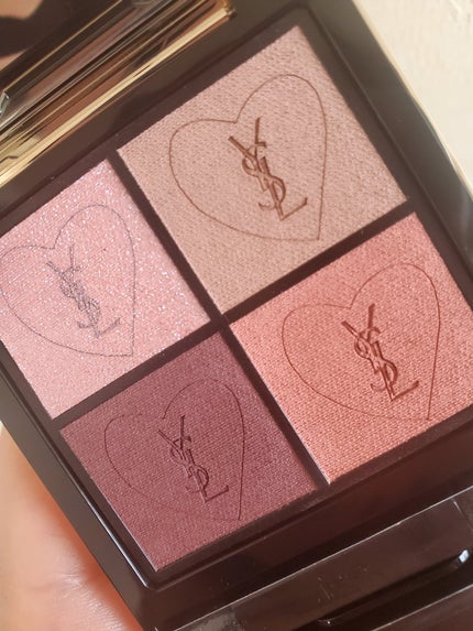 クチュール ミニ クラッチ/YVES SAINT LAURENT BEAUTE/アイシャドウパレットを使ったクチコミ(3枚目)
