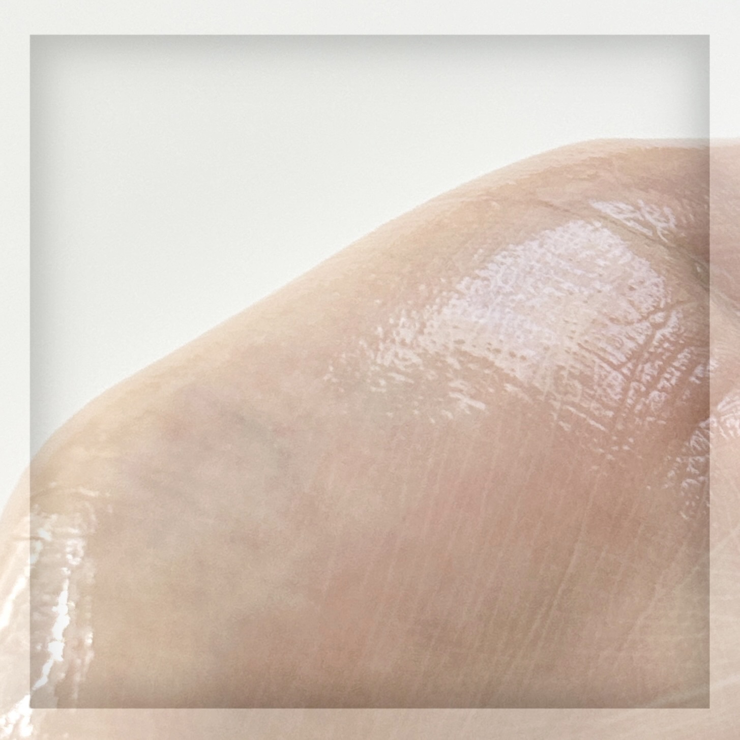 CNP ダーマアンサー スキン ブースティング セラム ミスト/CNP Laboratory/ミスト状化粧水を使ったクチコミ（3枚目）