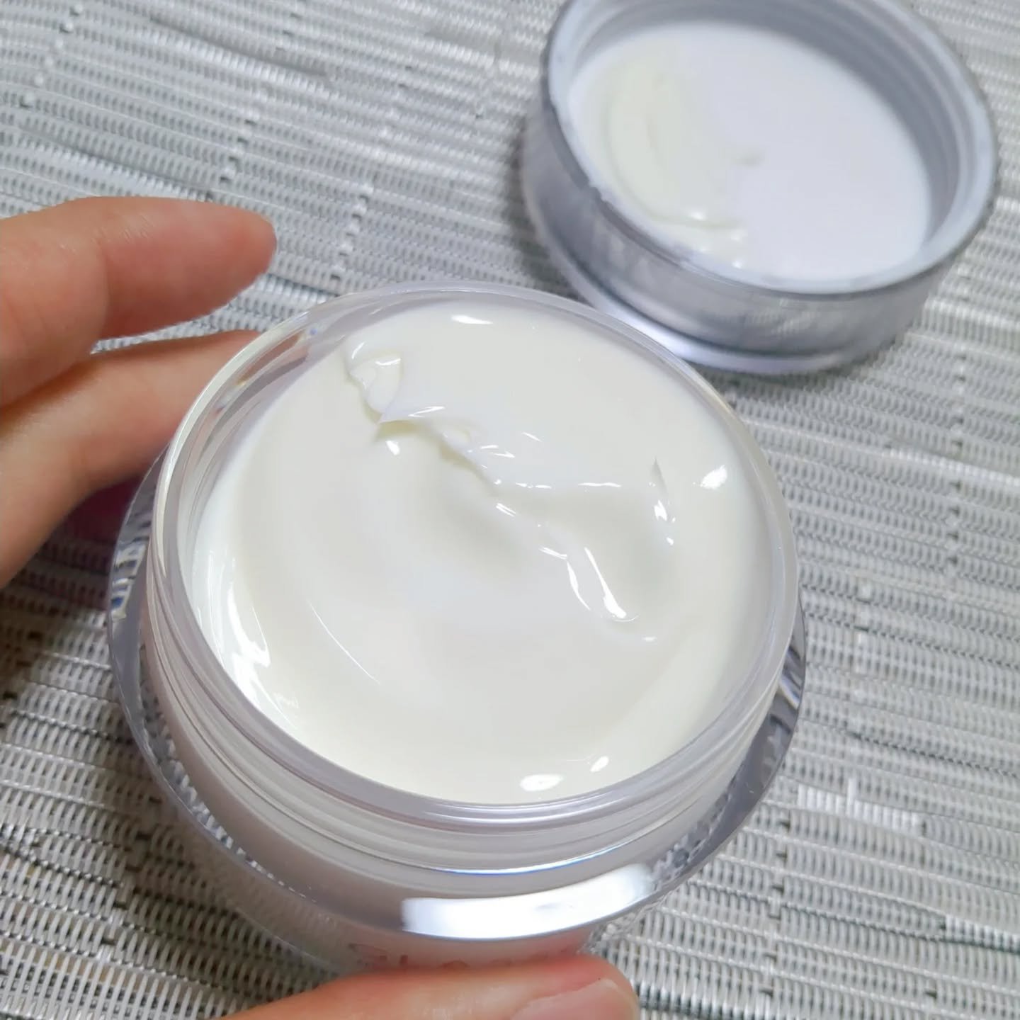 グラスーン　グルタブライト　ＶＣ　リフタンクリーム/GLASSOON/フェイスクリームを使ったクチコミ（2枚目）