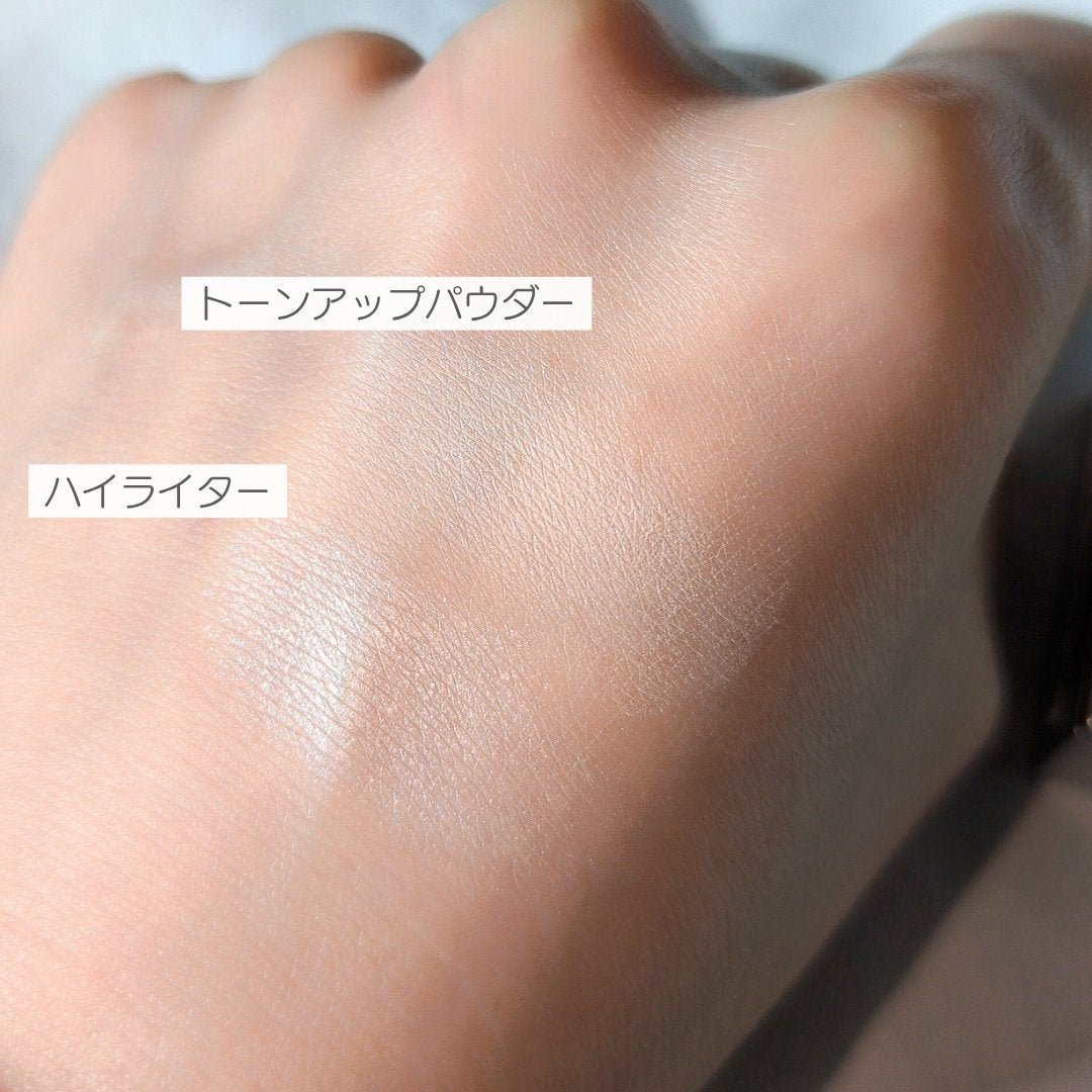 ストロビングフェイスキューブ/TWO SLASH FOUR/ハイライトを使ったクチコミ(3枚目)