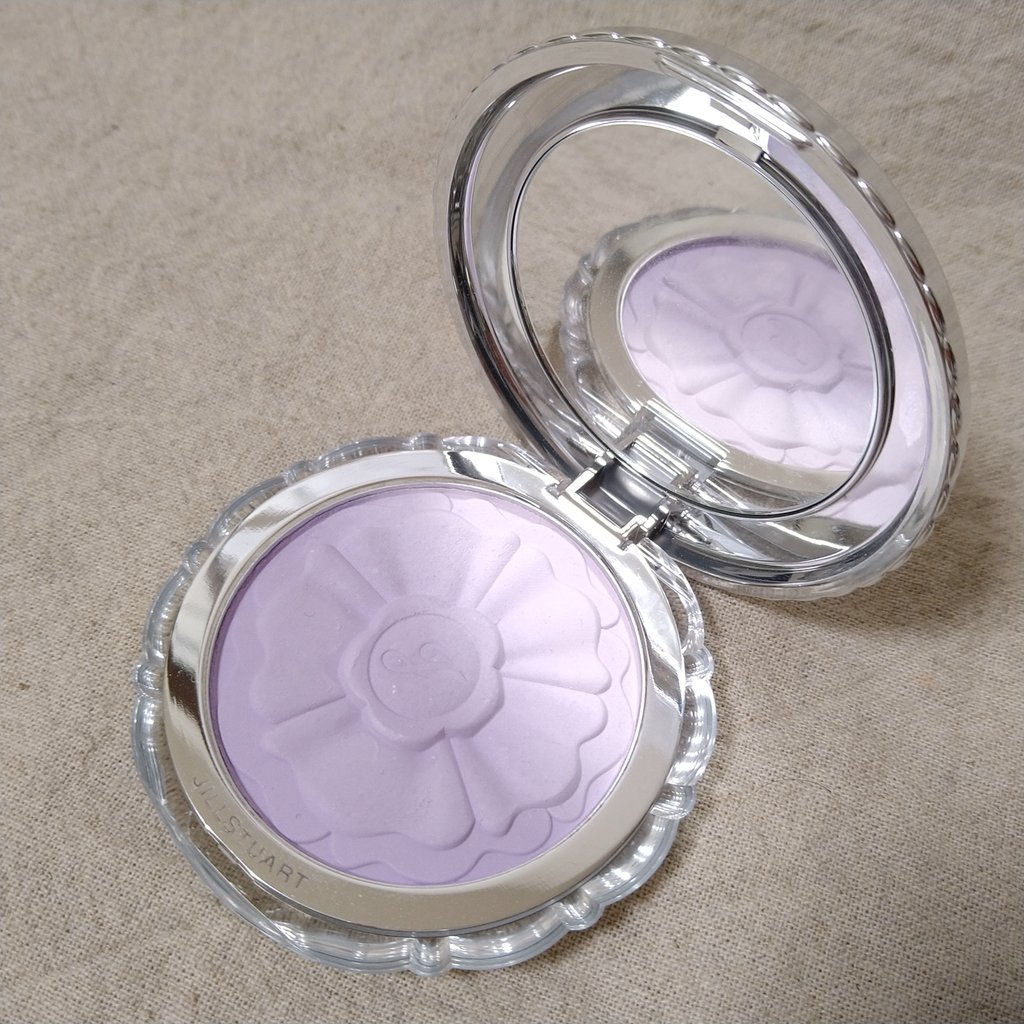 ジルスチュアート　パステルペタル ブラッシュ 03 misty lilac/JILL STUART/パウダーチークを使ったクチコミ（1枚目）