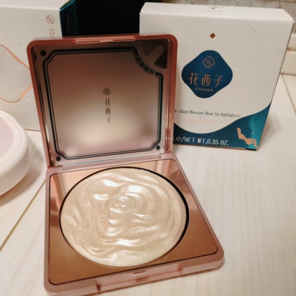 双花彫刻 ハイライト/花西子/パウダーハイライトを使ったクチコミ(4枚目)