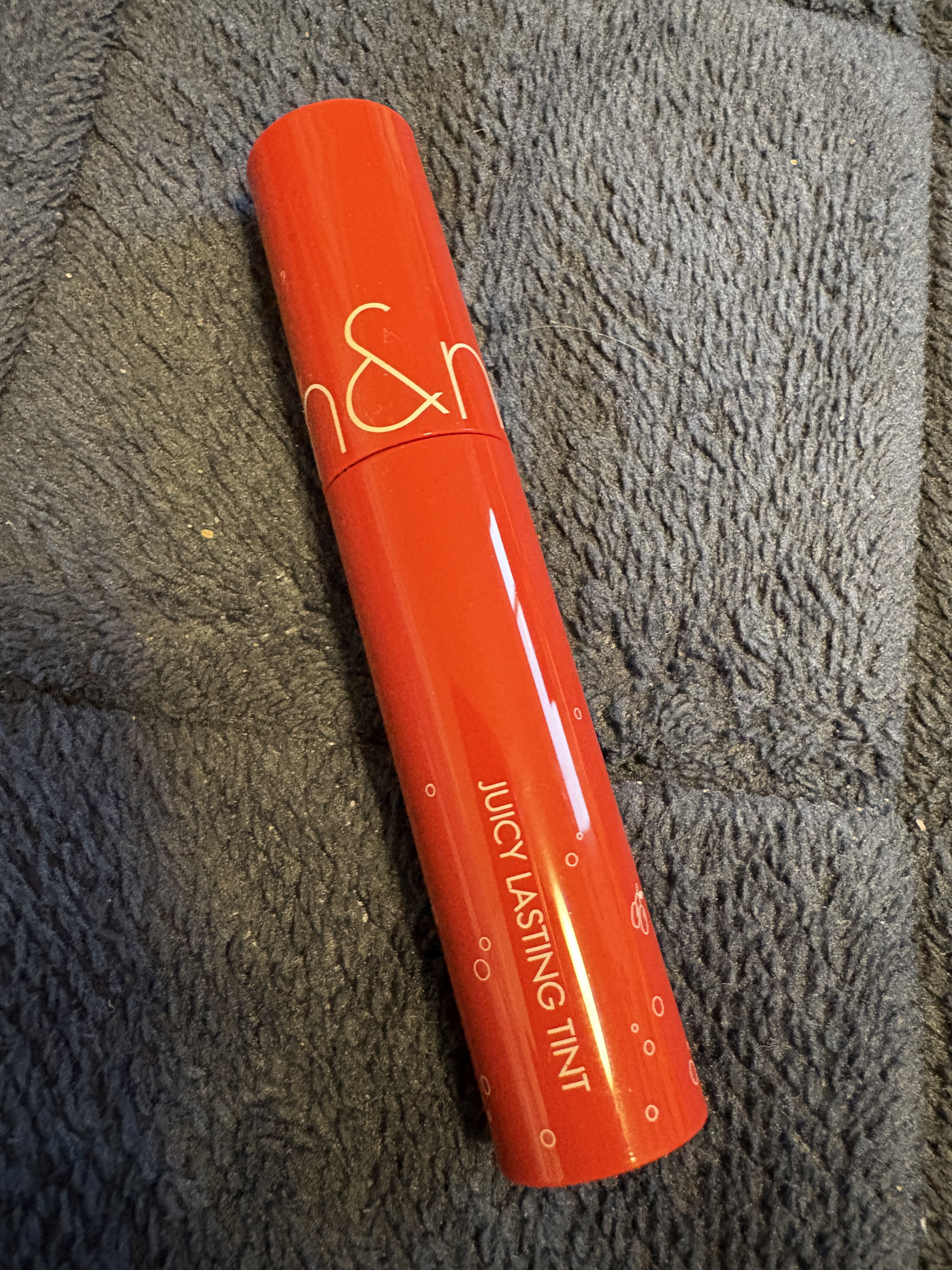 ジューシーラスティングティント/rom&nd/リップティントを使ったクチコミ（1枚目）