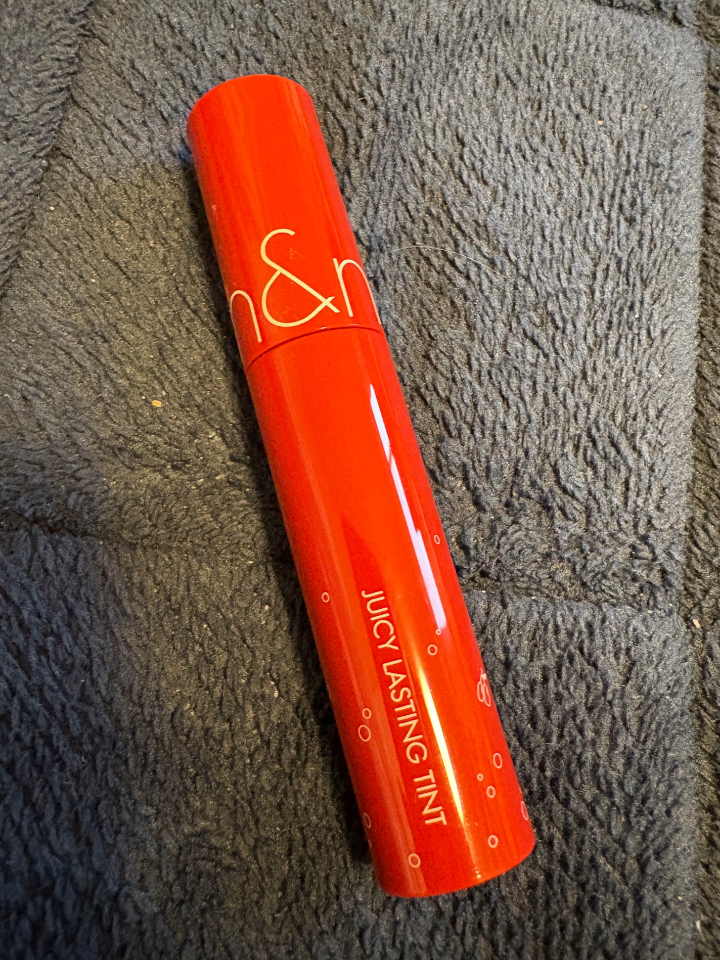 ジューシーラスティングティント/rom&nd/リップティントを使ったクチコミ(1枚目)