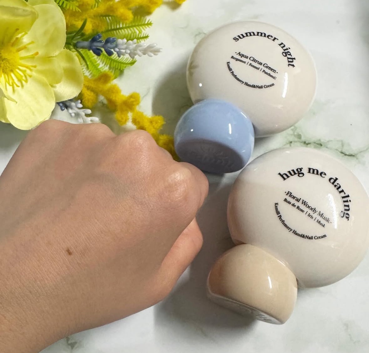 パフューマリー ハンド＆ネイルクリーム サマーナイト 50ml/カミール/ハンドクリームを使ったクチコミ（3枚目）