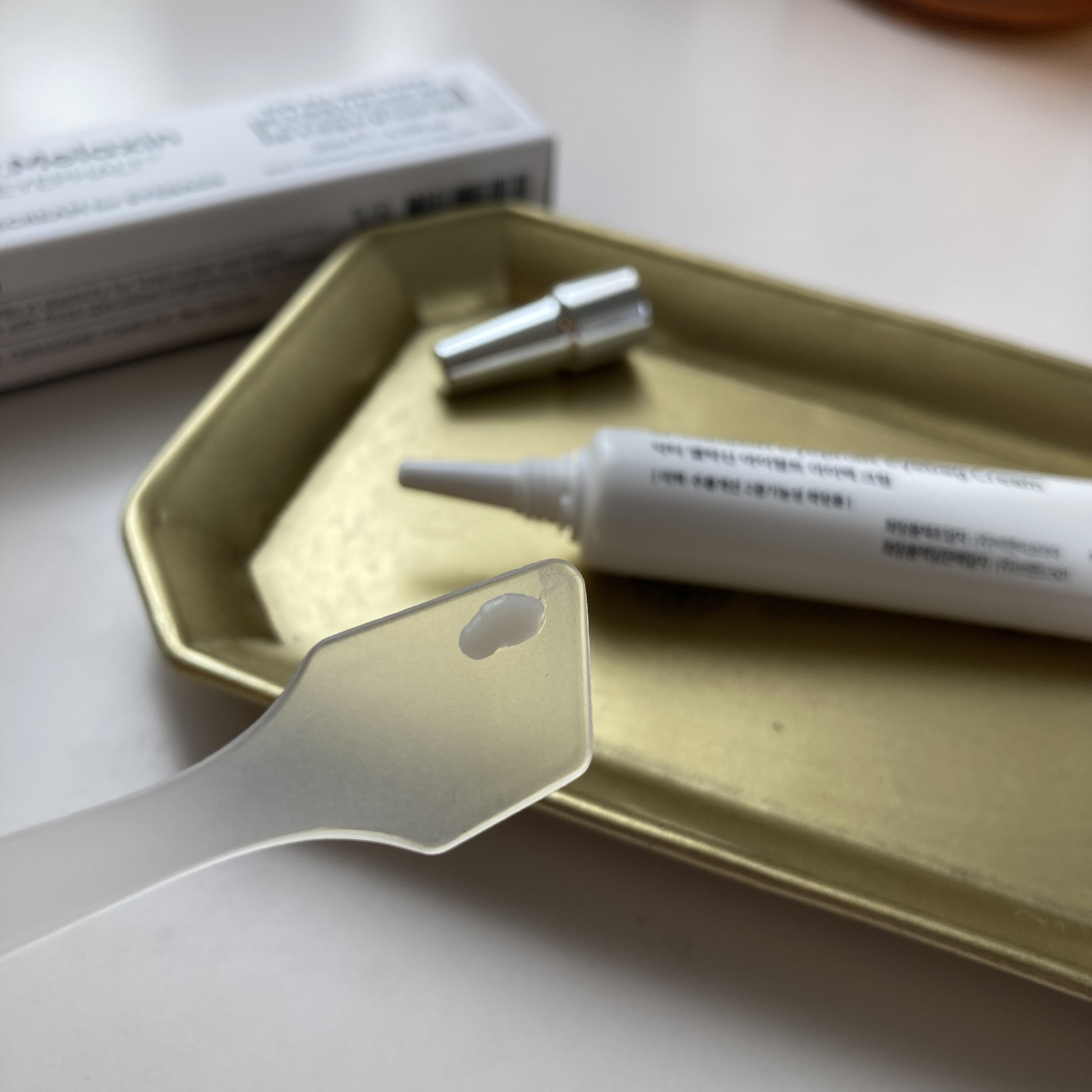 アイファルトアイバッククリーム/Dr.Melaxin/アイケア・アイクリームを使ったクチコミ（3枚目）