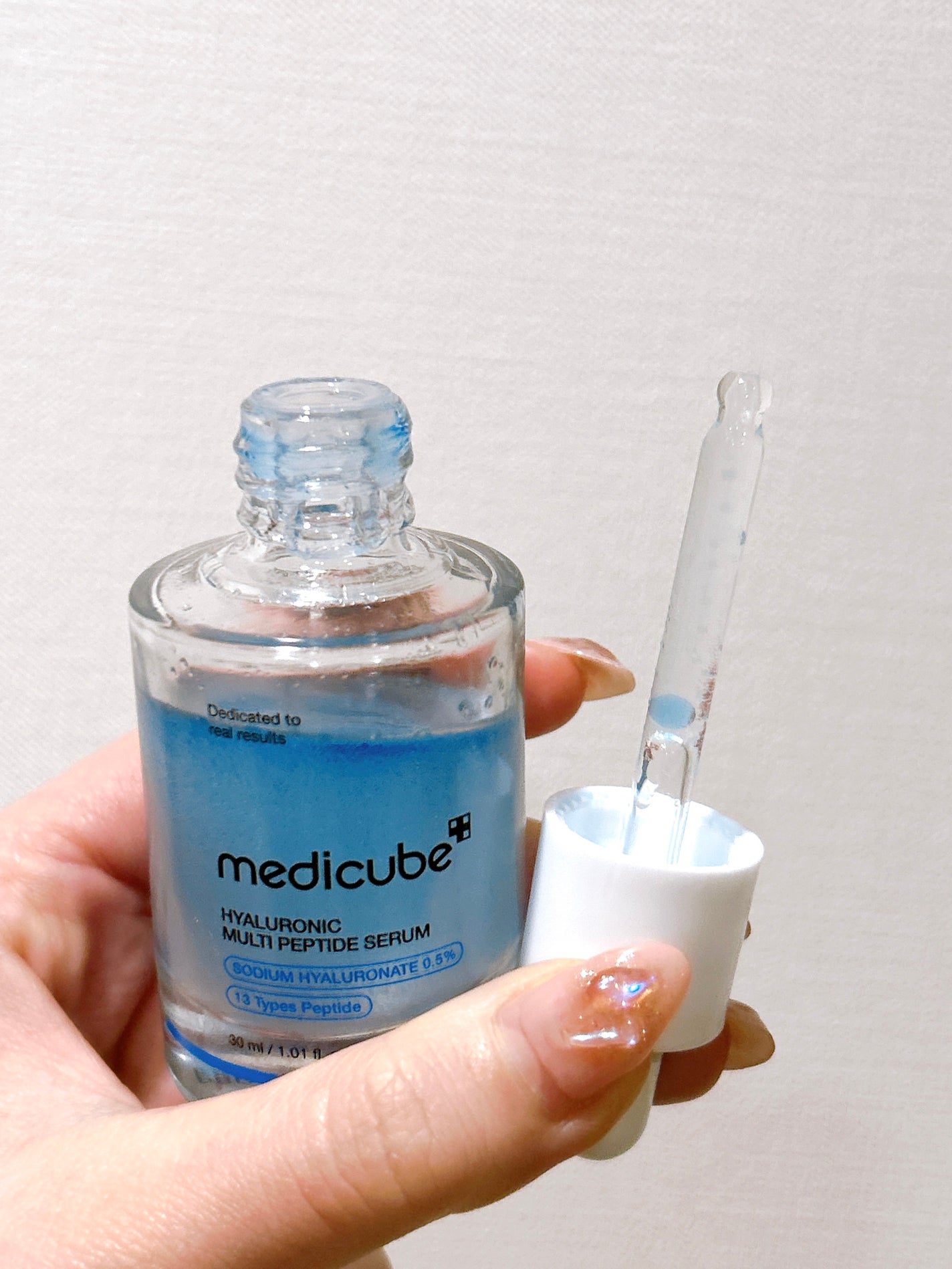 ヒアルロン酸マルチペプチドセラム/MEDICUBE/美容液を使ったクチコミ(2枚目)