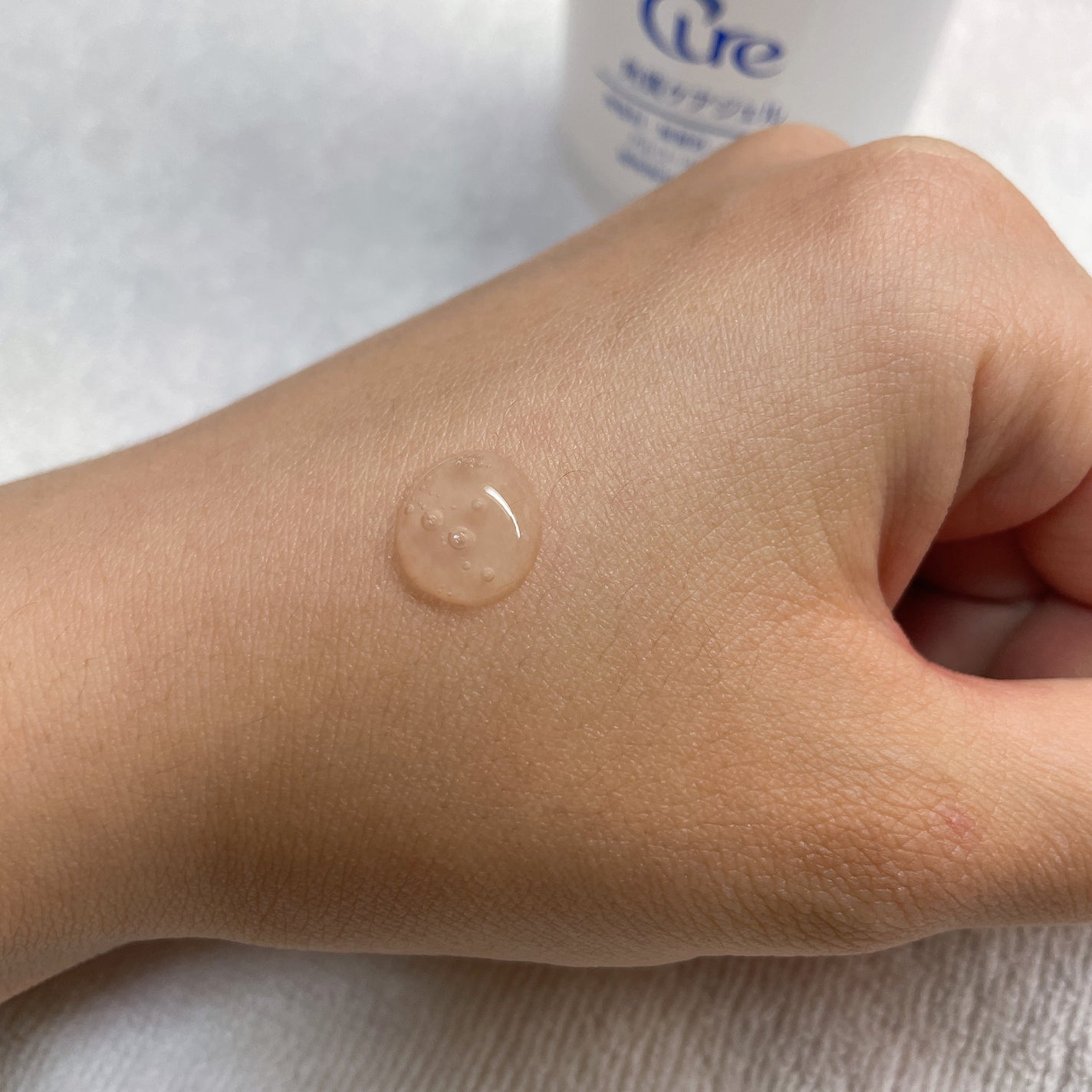 ナチュラルアクアジェル/Cure/ピーリングを使ったクチコミ(2枚目)