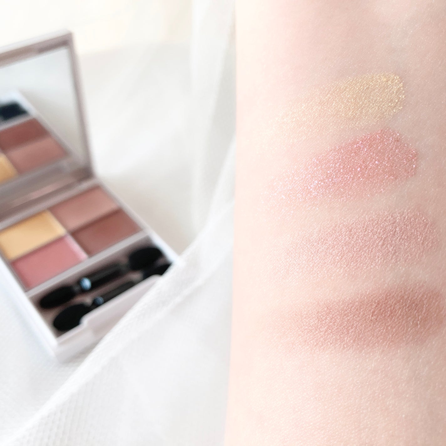 フォートーンズスタイリングアイズ/オルビス/パウダーアイブロウを使ったクチコミ(5枚目)