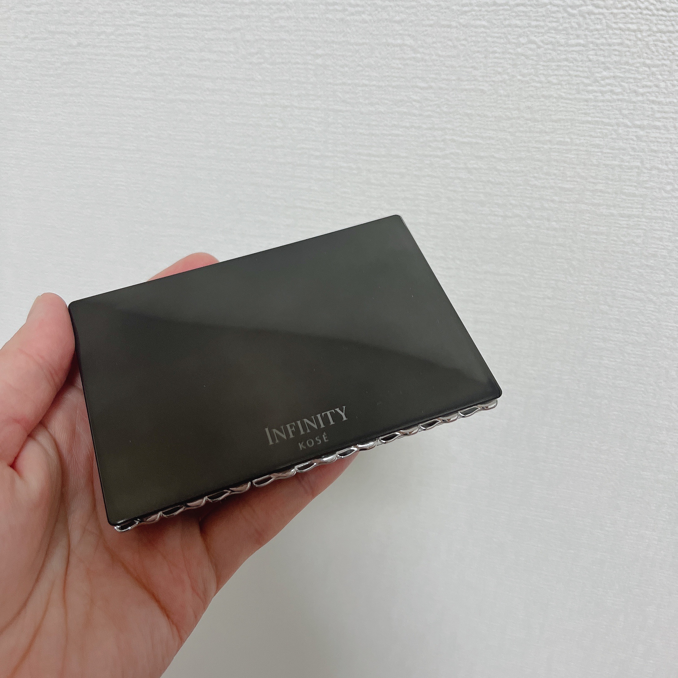 スキンルミナンス ファンデーション/インフィニティ/パウダーファンデーションを使ったクチコミ（1枚目）