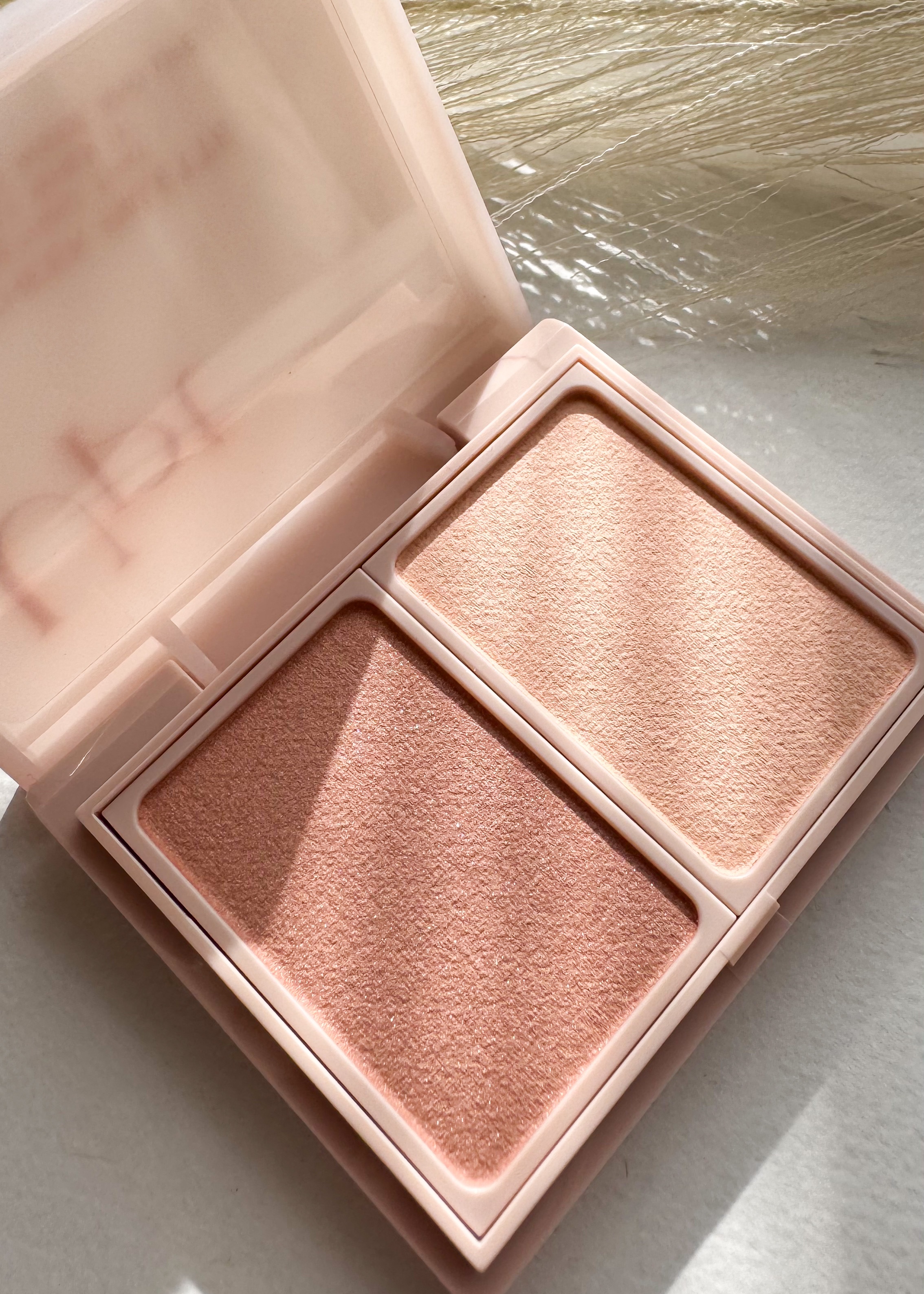 Upt FLUFFY CHEEK PALETTE  01 calm beach（カームビーチ）/Upt/パウダーチークを使ったクチコミ（3枚目）