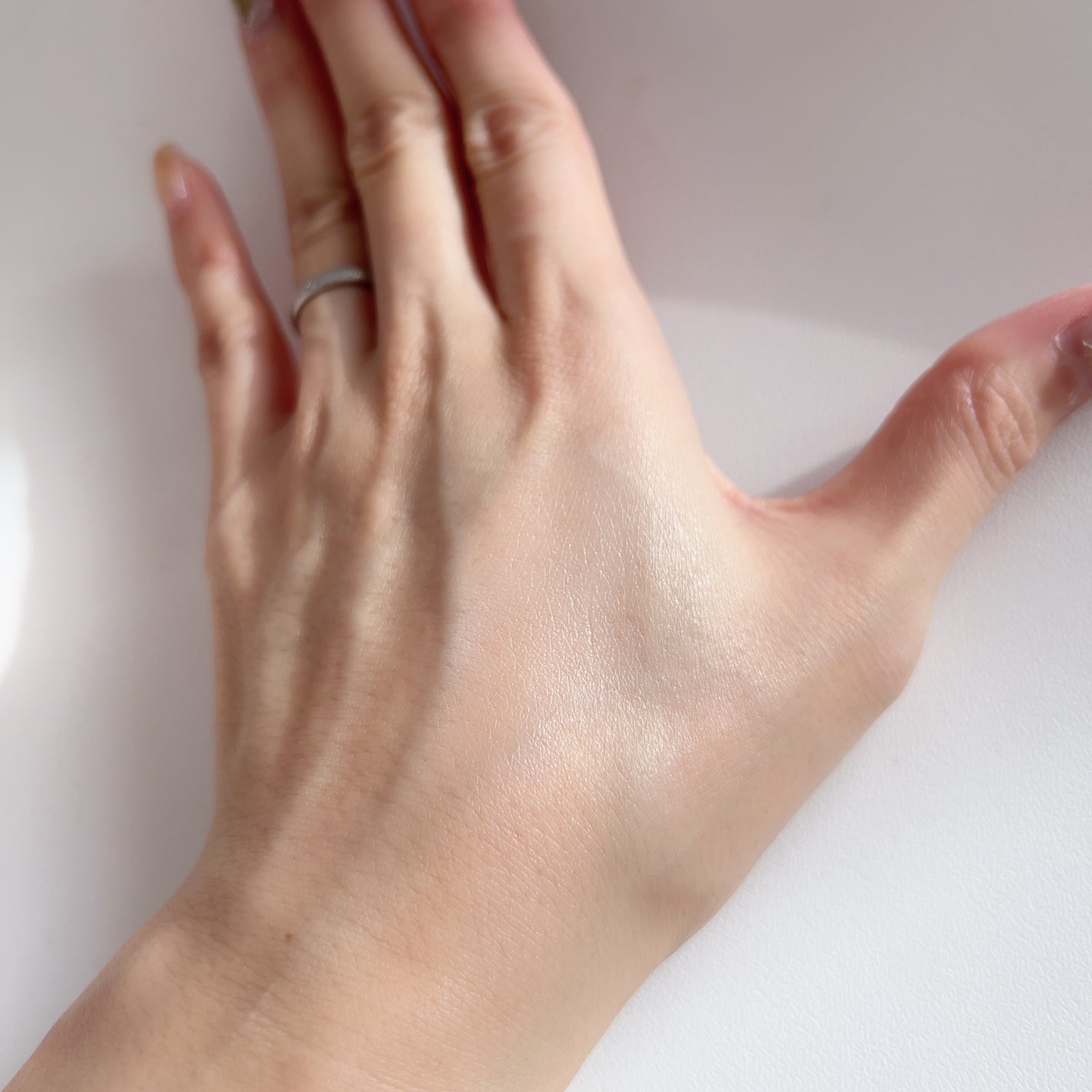 ラスティング セラム リキッド/ESPRIQUE/リキッドファンデーションを使ったクチコミ(8枚目)