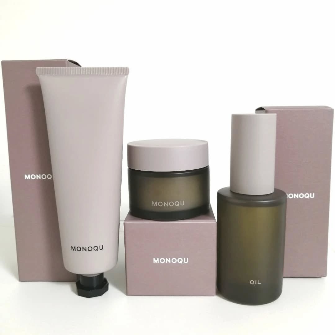 lili on LIPS 「『モノーク』(ヘアケア)三種類のスタイリング剤シーンに合わせて..」(1枚目)