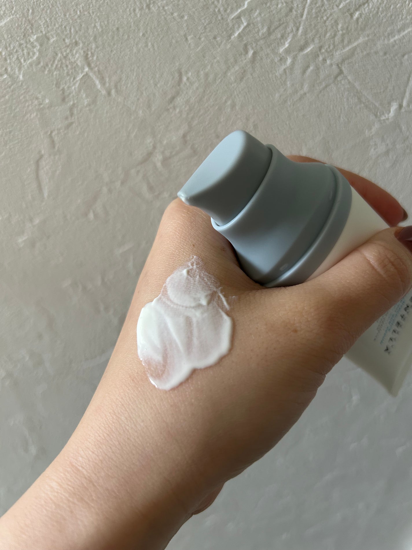 ヒアルーシカ ウォーターフィット サンセラム/SKIN1004/日焼け止めローションを使ったクチコミ(2枚目)