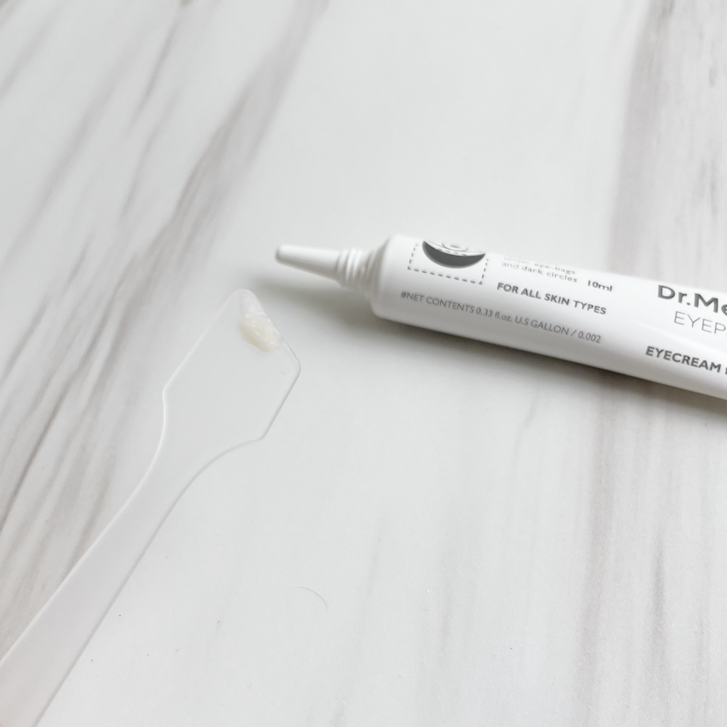 アイファルトアイバッククリーム/Dr.Melaxin/アイケア・アイクリームを使ったクチコミ（2枚目）