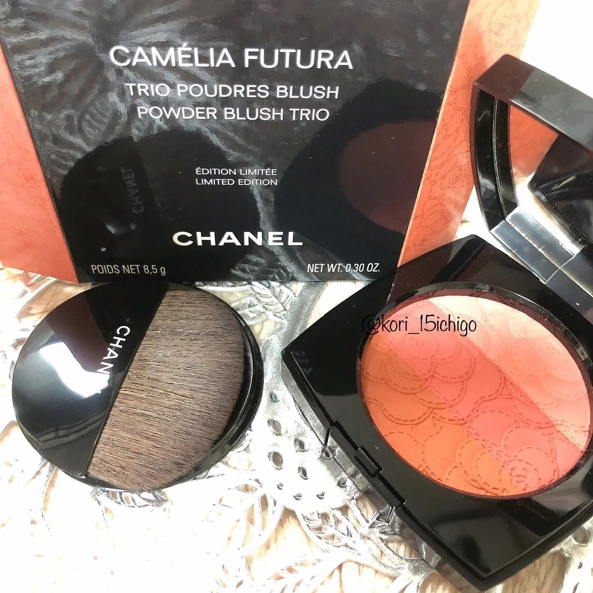 カメリア フトゥーラ/CHANEL/パウダーチークを使ったクチコミ（1枚目）