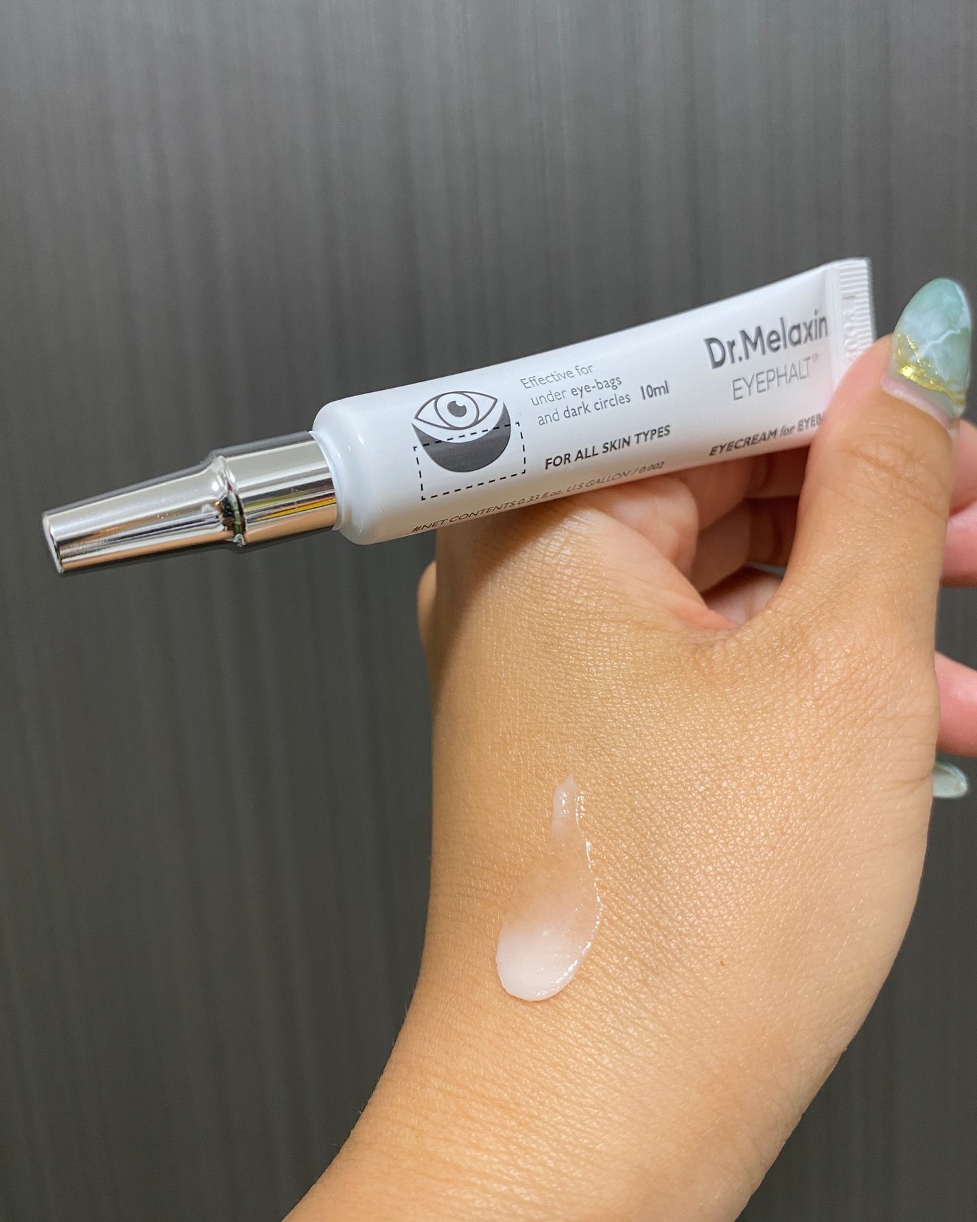 アイファルトアイバッククリーム/Dr.Melaxin/アイケア・アイクリームを使ったクチコミ(3枚目)