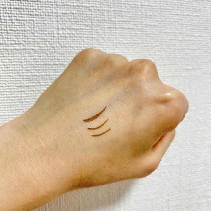 maru on LIPS 「\スルスル描けるリキッドアイライナー/今回お試しした色はヘーゼ..」(3枚目)