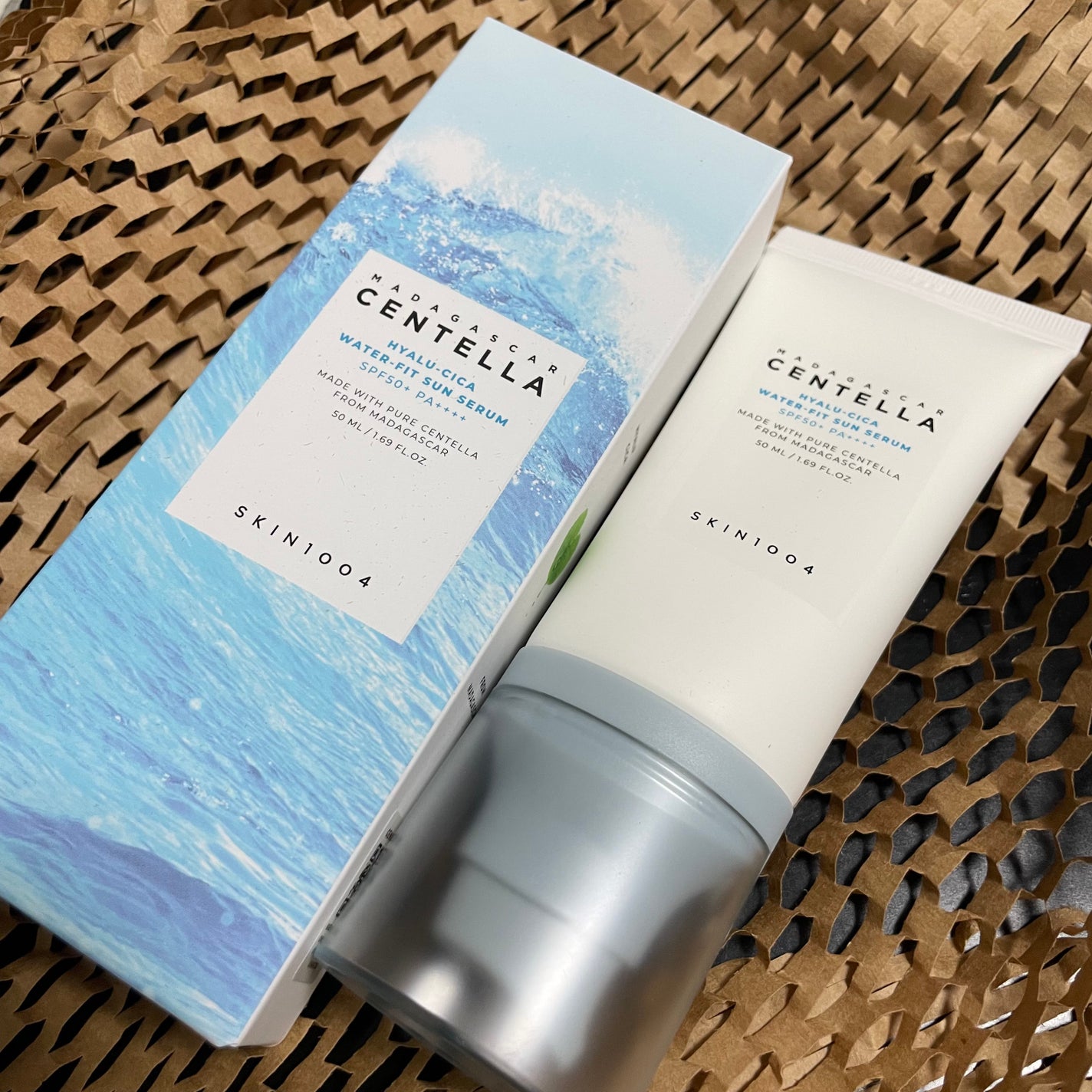 ヒアルーシカ ウォーターフィット サンセラム/SKIN1004/日焼け止めローションを使ったクチコミ(1枚目)